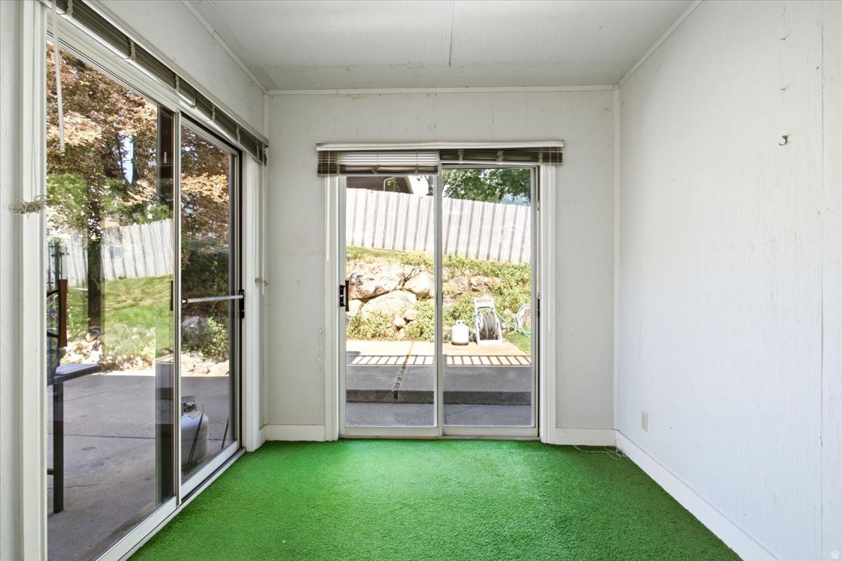 RIDGEVIEW - Residential
