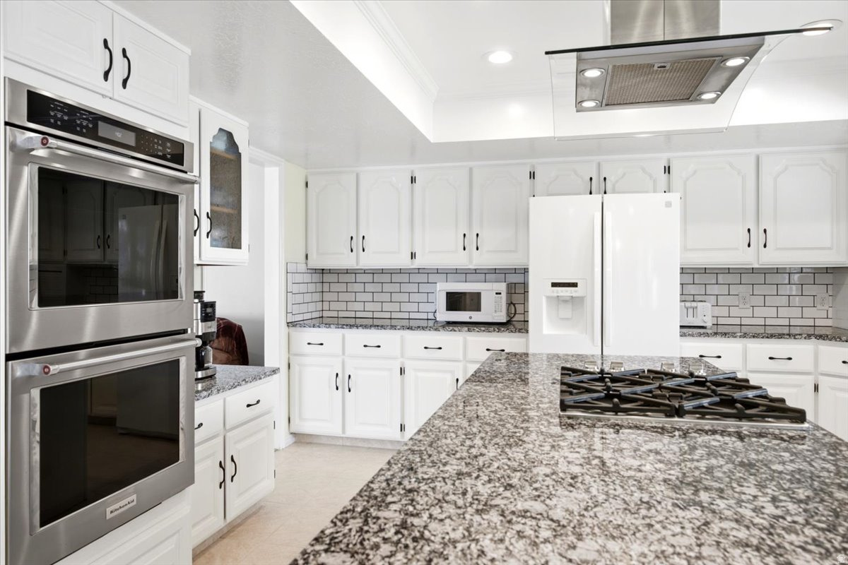 RIDGEVIEW - Residential