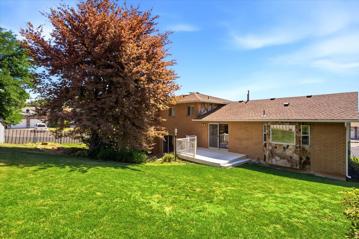 RIDGEVIEW - Residential