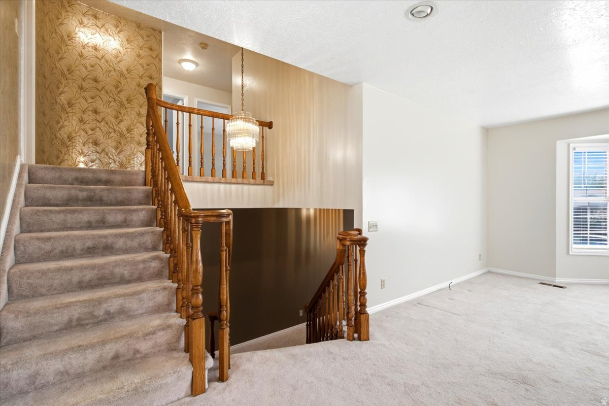 RIDGEVIEW - Residential