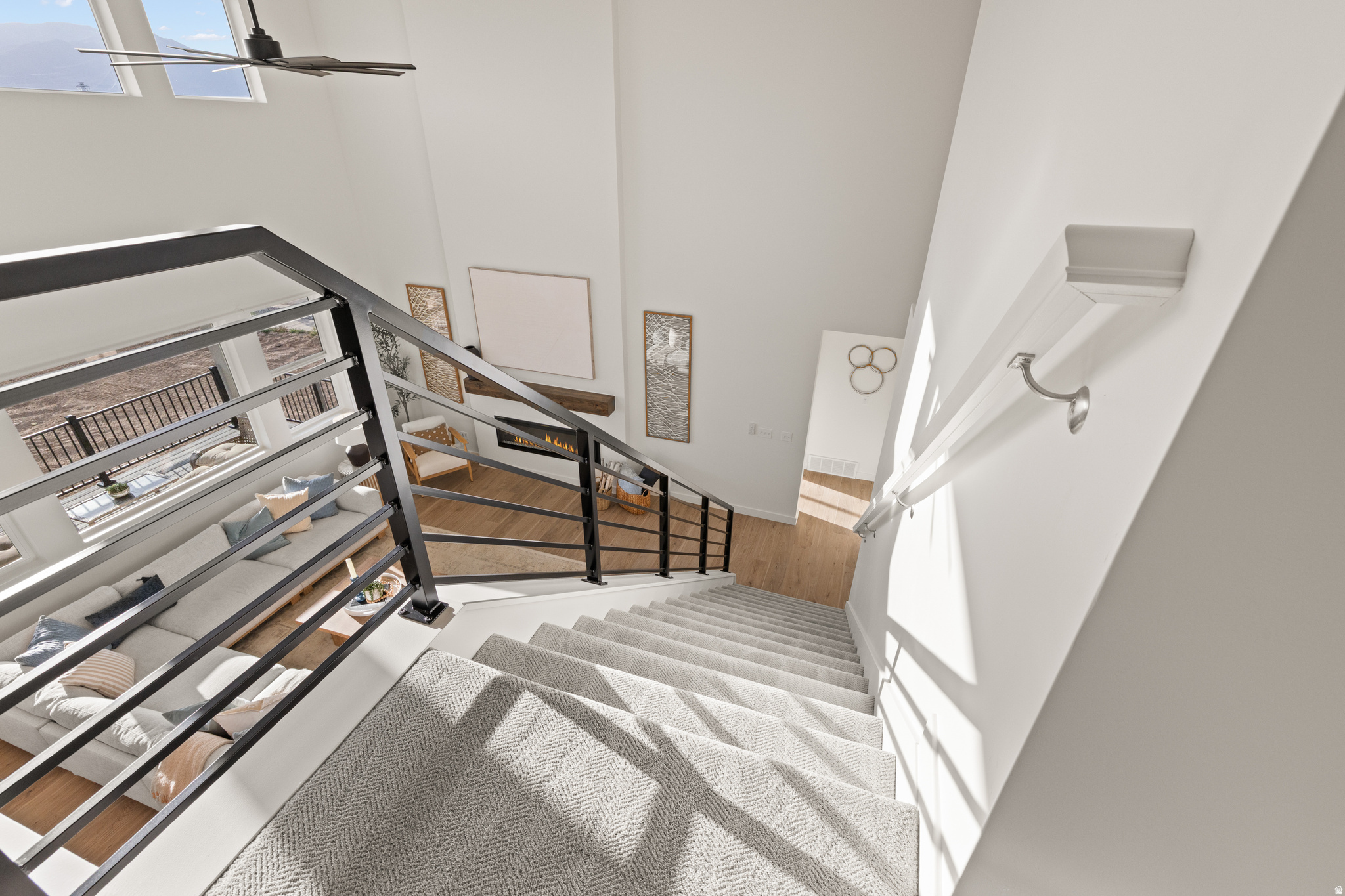 NORTH LAKE MEADOWS - Residential