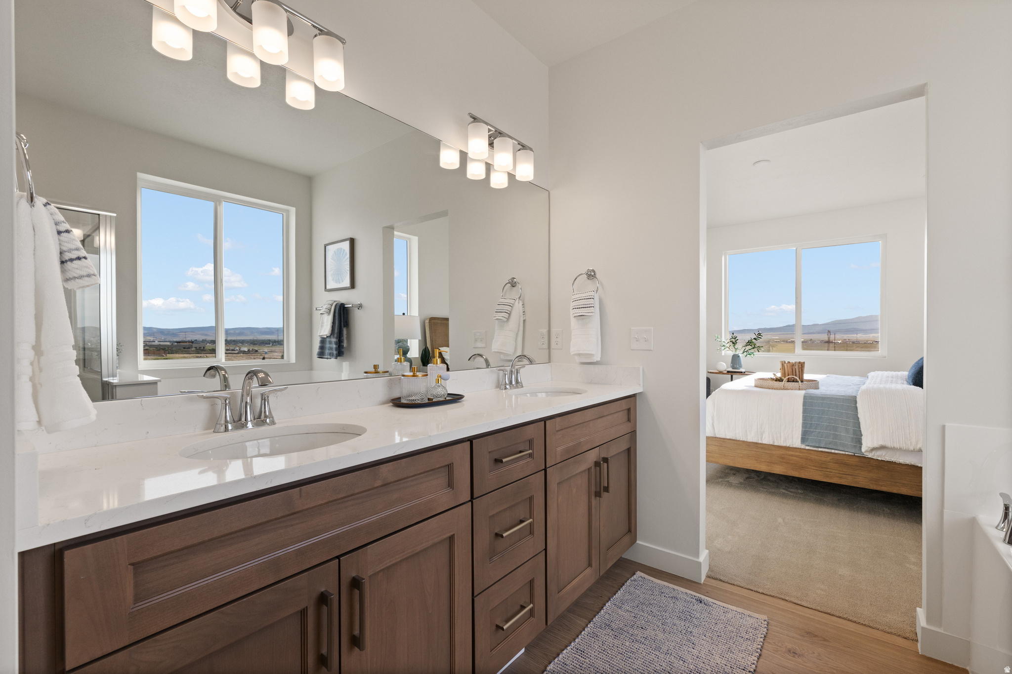 NORTH LAKE MEADOWS - Residential