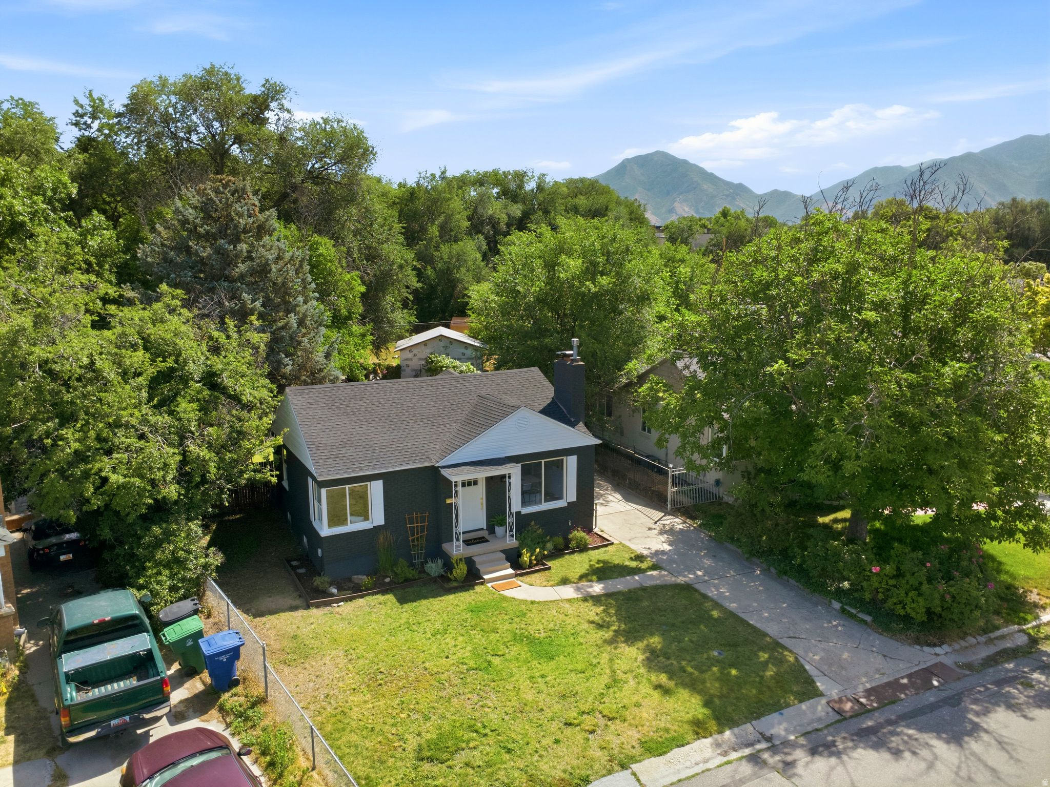 LORRAINE SUB - Residential