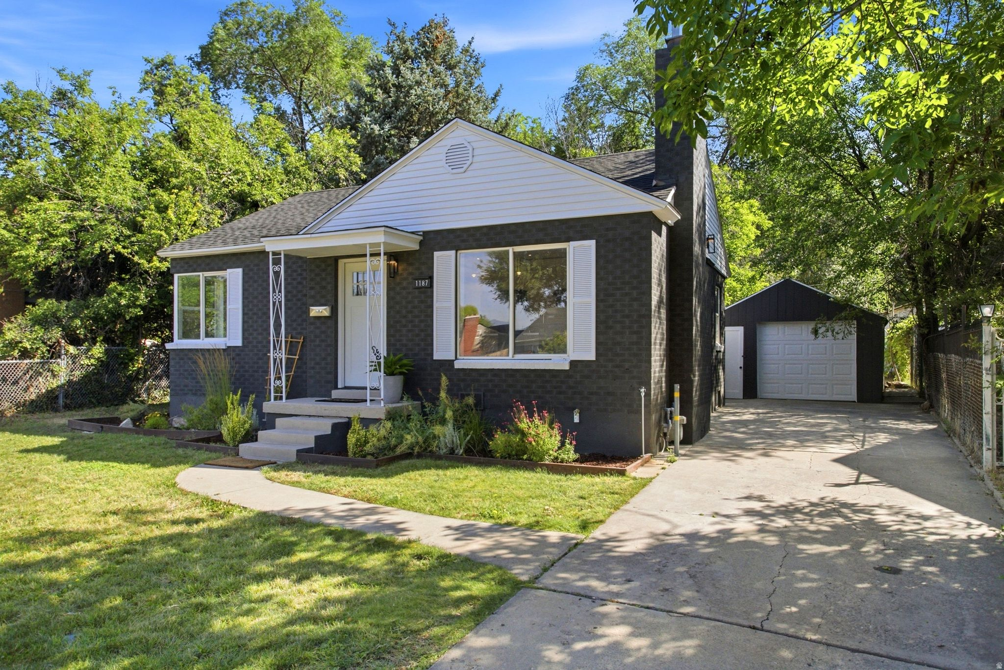 LORRAINE SUB - Residential