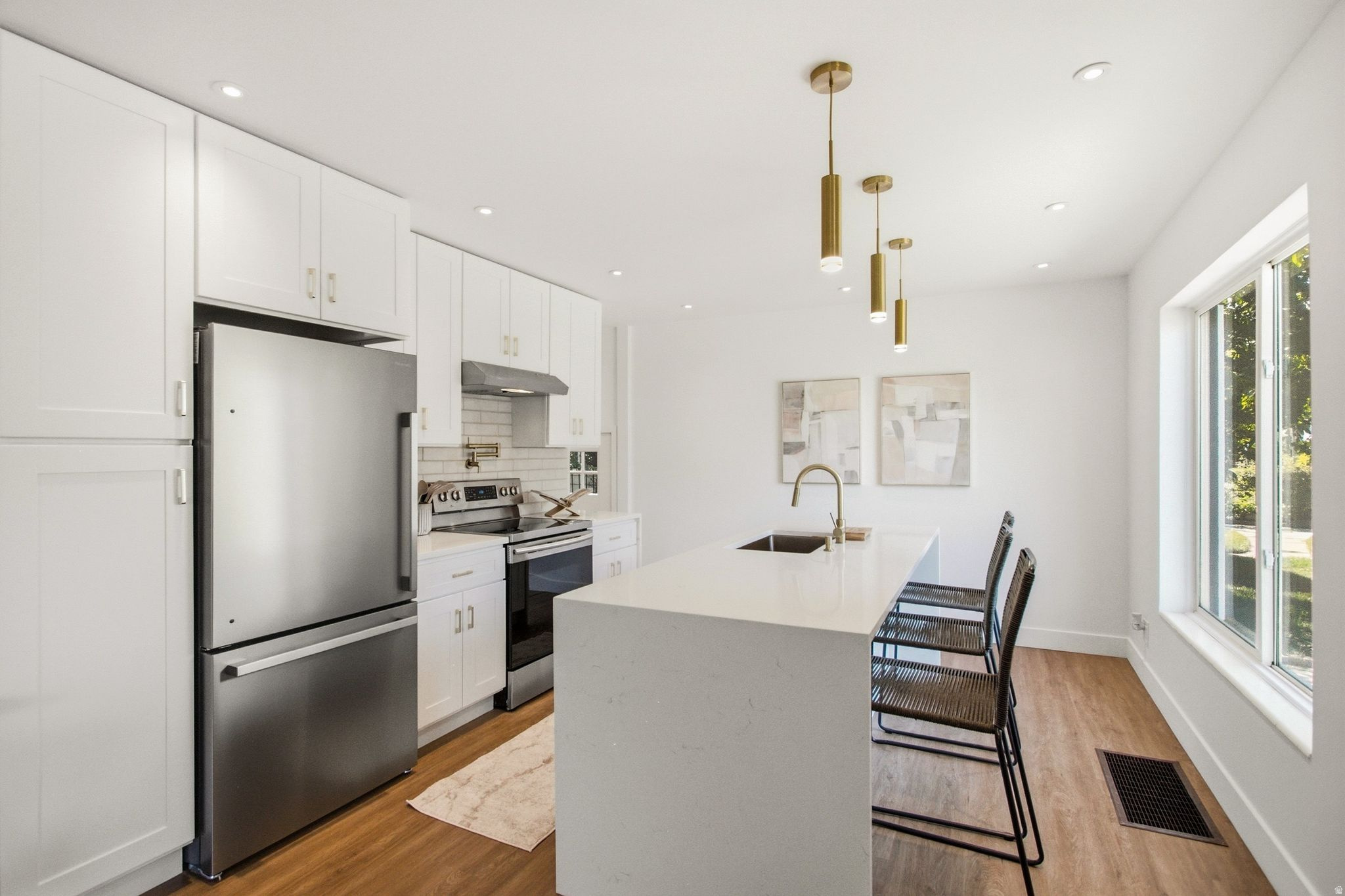 LORRAINE SUB - Residential