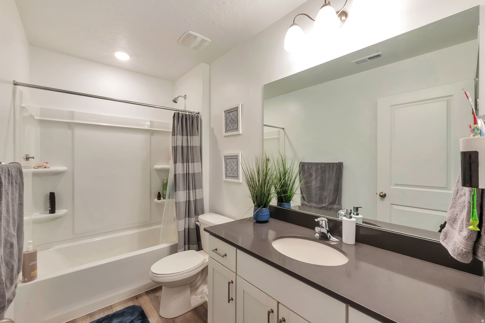 RIDGE - Residential