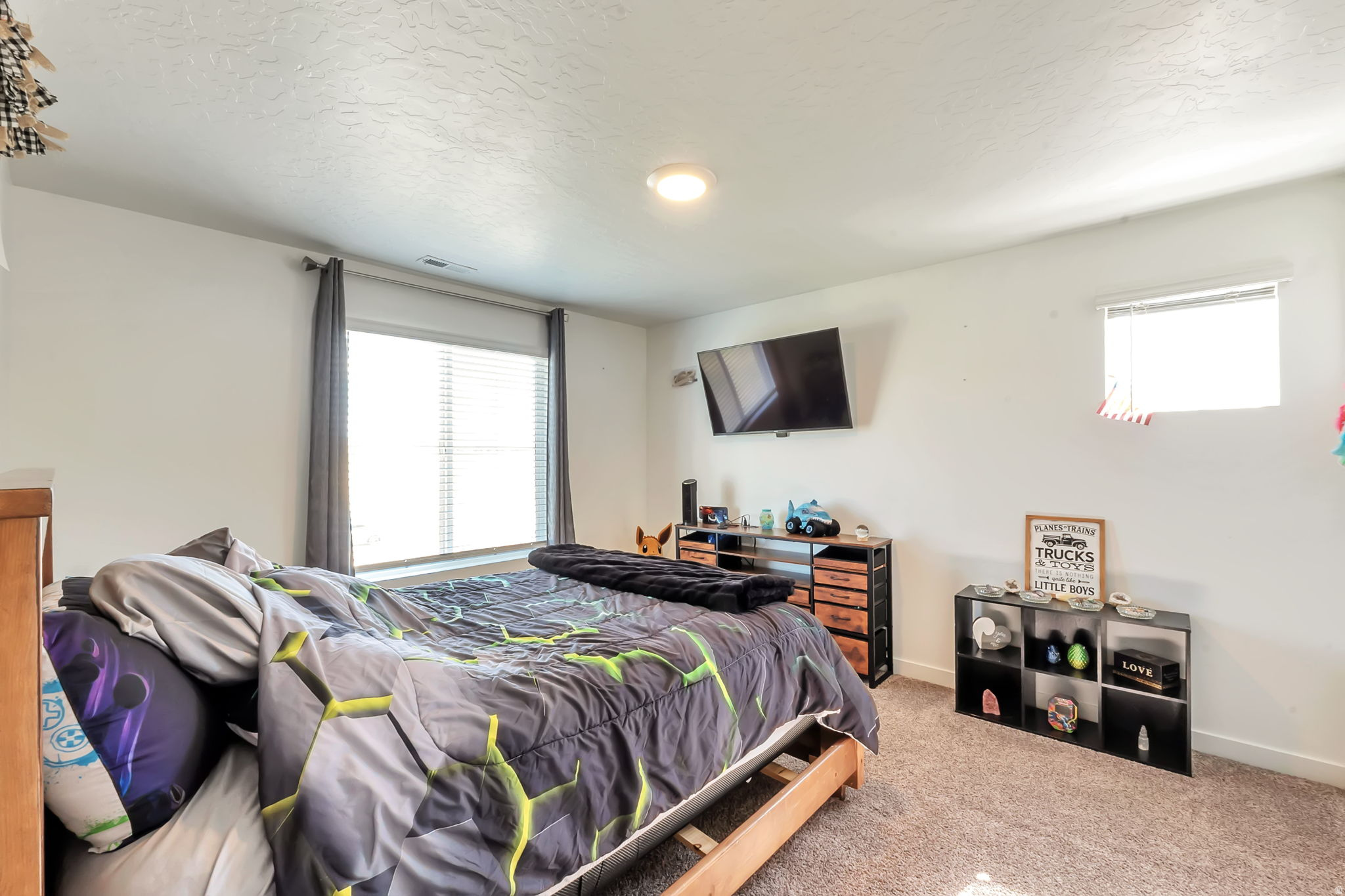 RIDGE - Residential