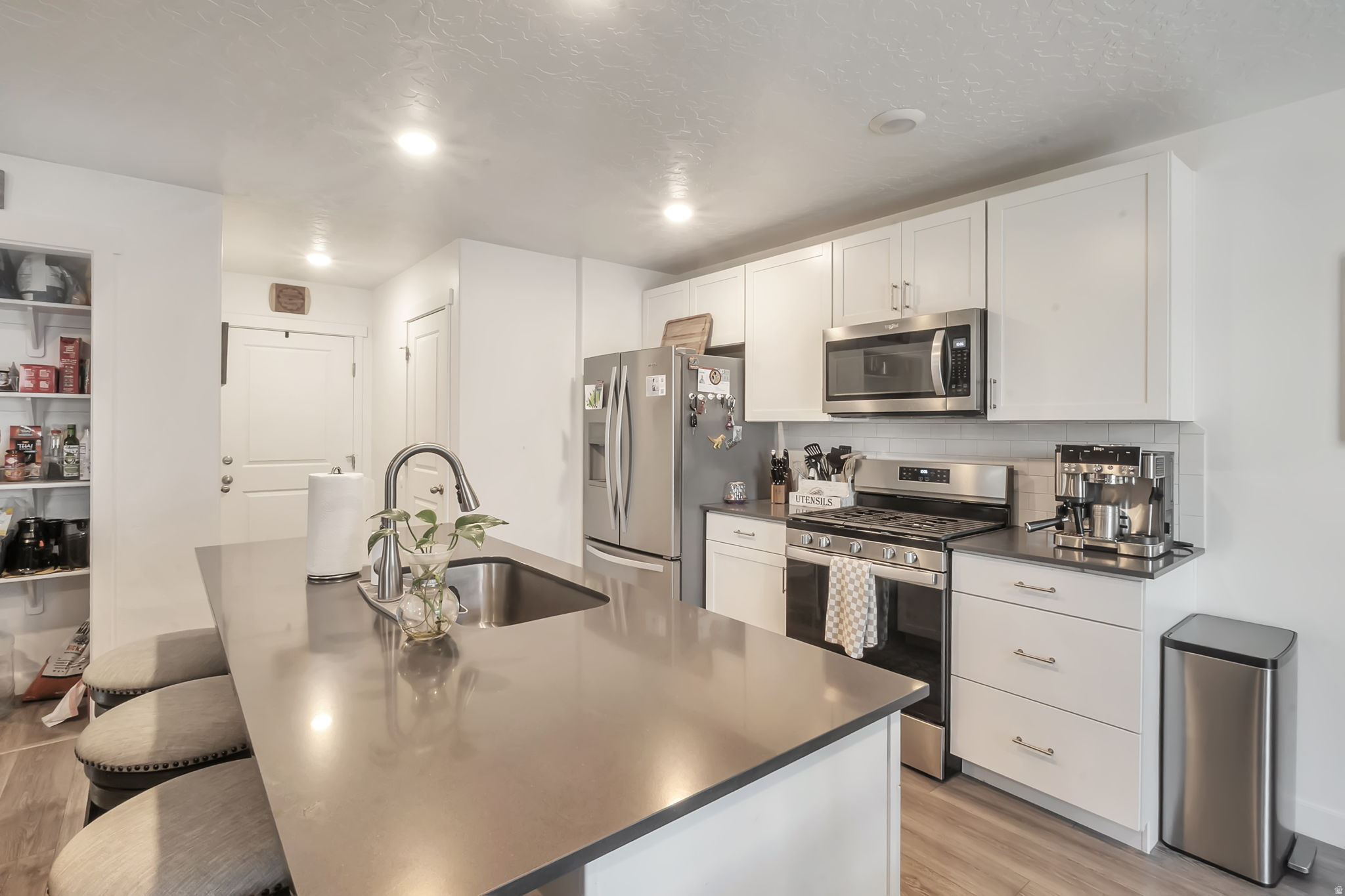 RIDGE - Residential