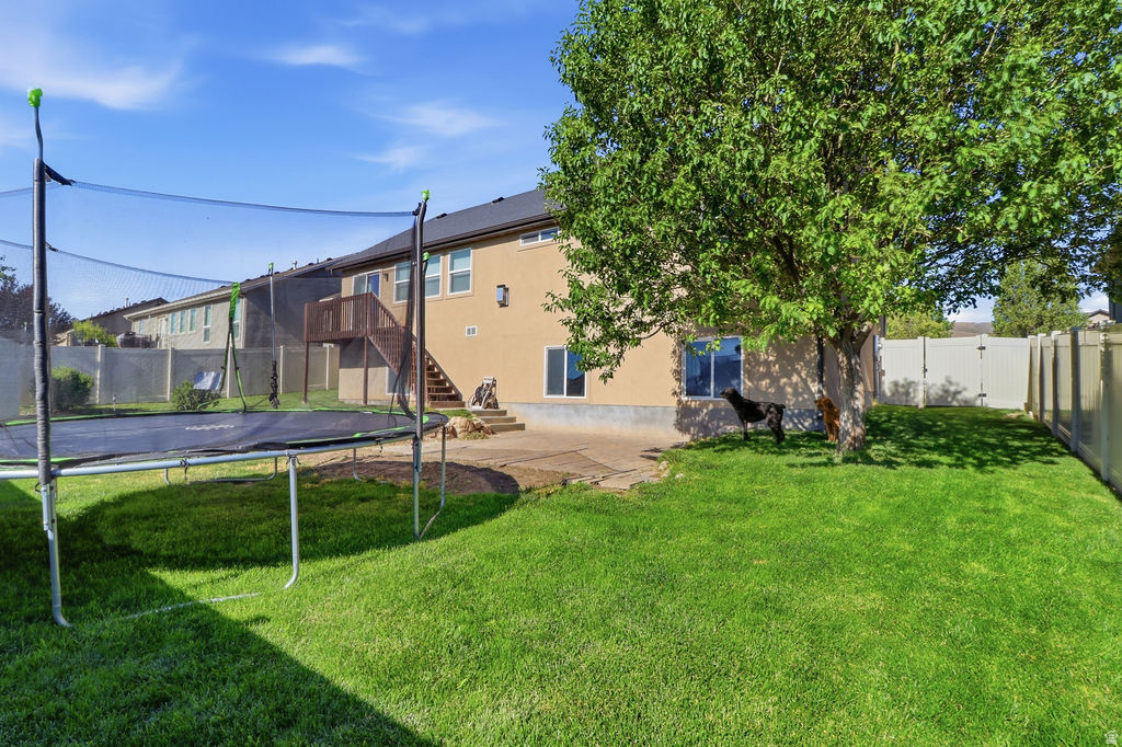 THE VILLAGE OF HAWKS RANCH - Residential