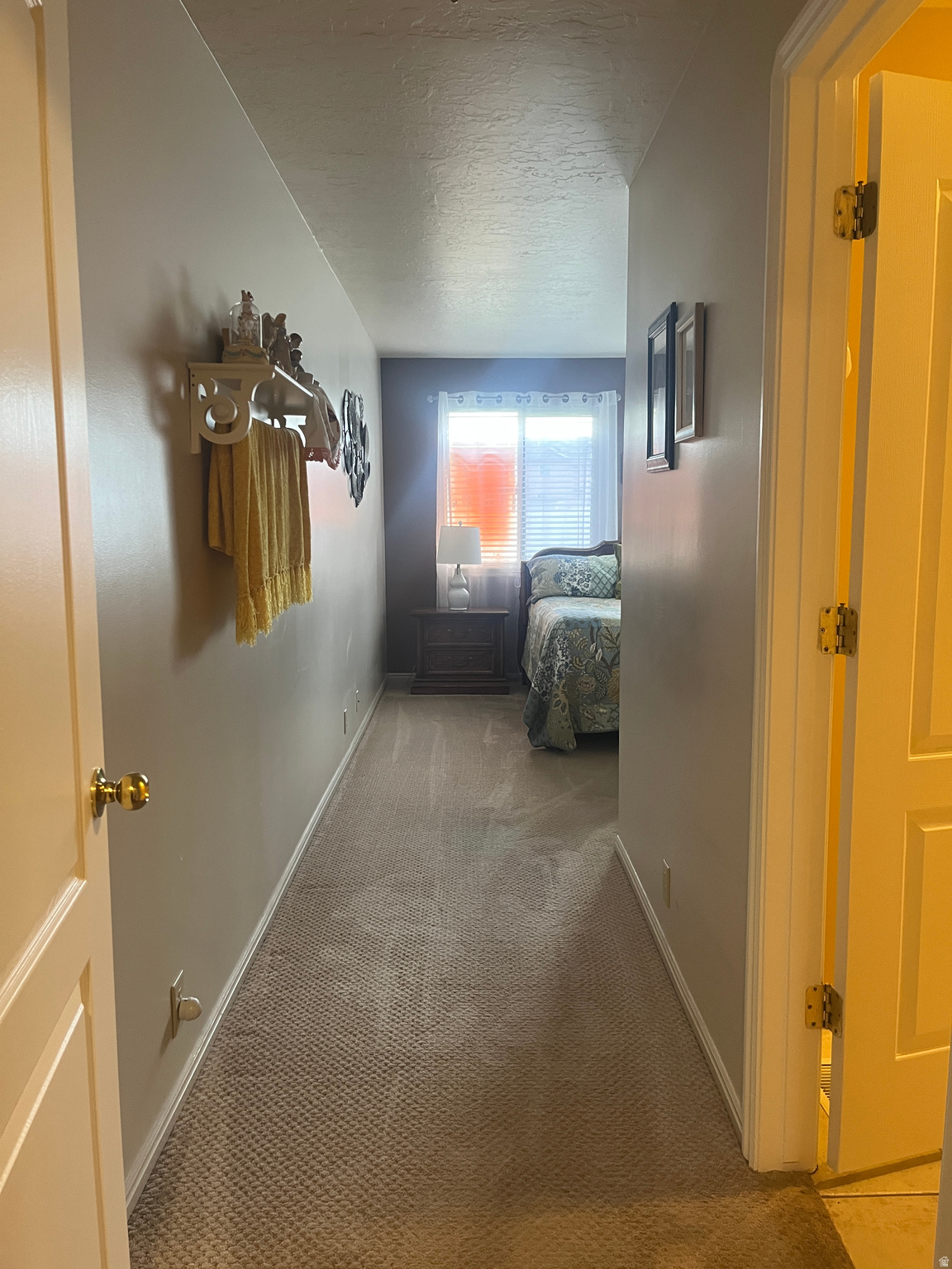 HOME TOWNE - Residential