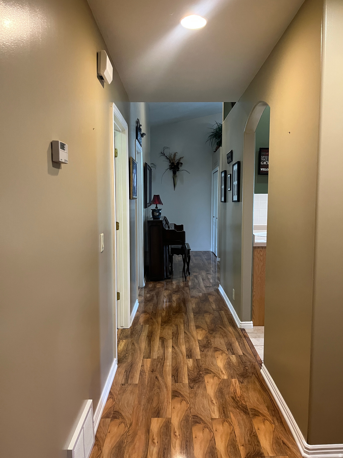 HOME TOWNE - Residential
