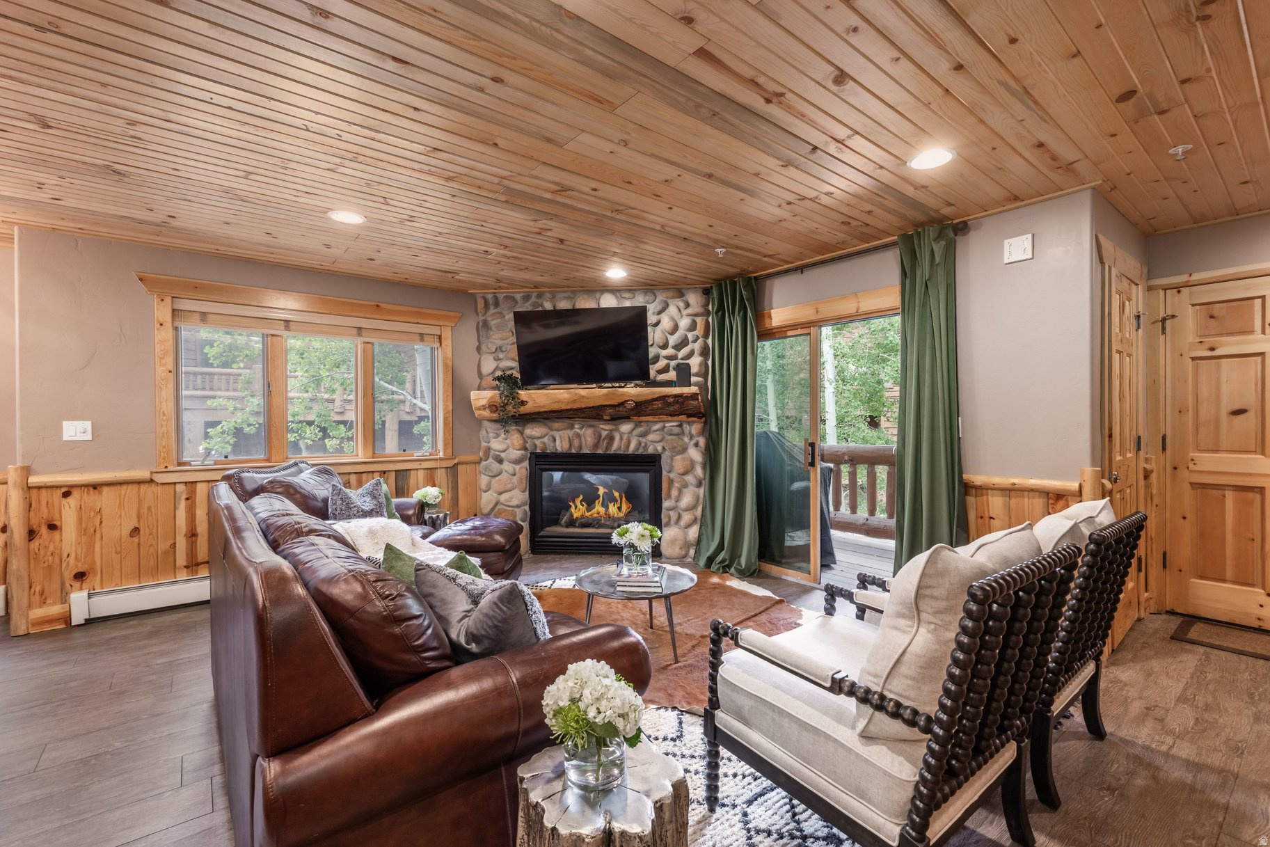 TIMBER WOLF LODGE CO - Residential