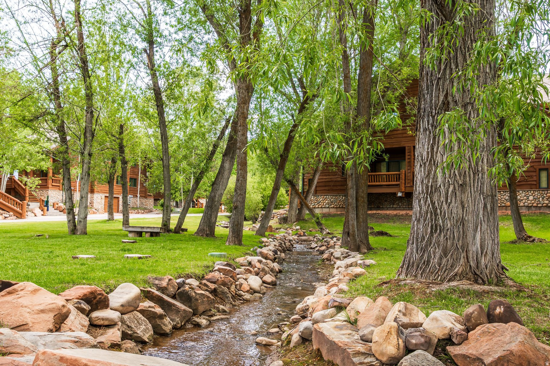 TIMBER WOLF LODGE CO - Residential