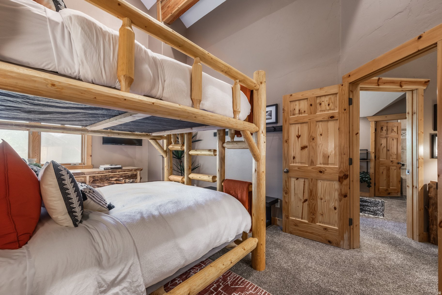 TIMBER WOLF LODGE CO - Residential