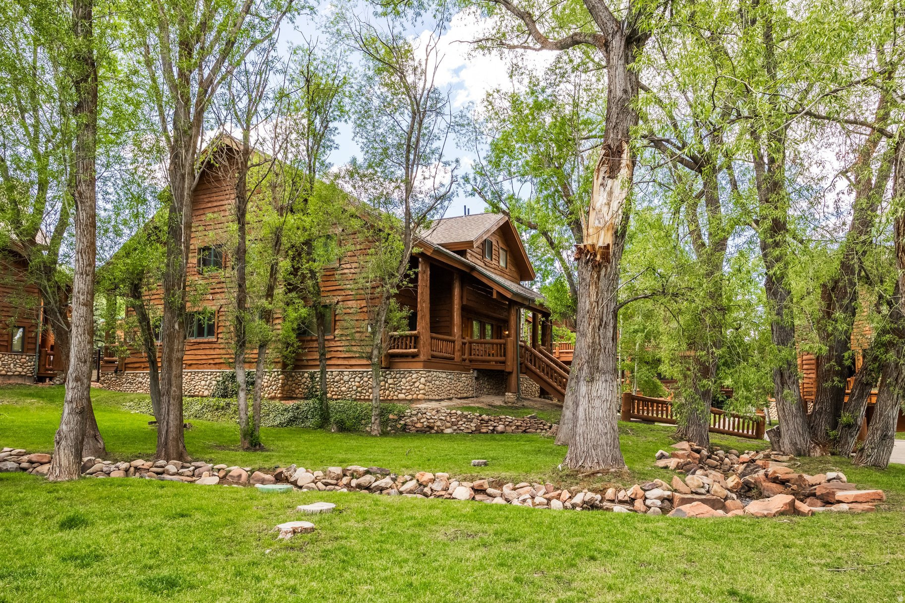 TIMBER WOLF LODGE CO - Residential