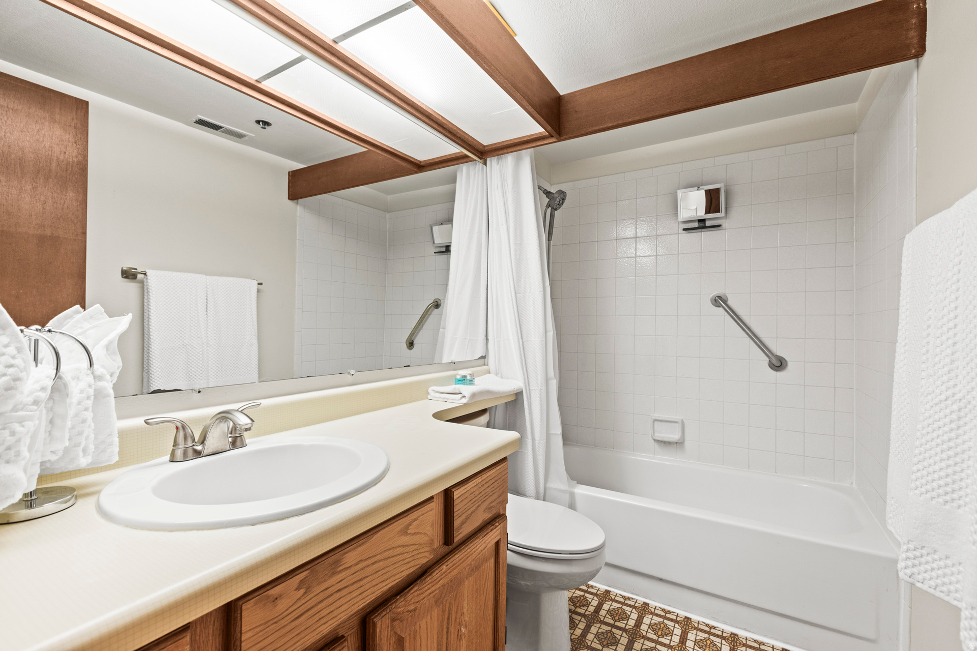 POWDERWOOD AT LANDMARK - Residential