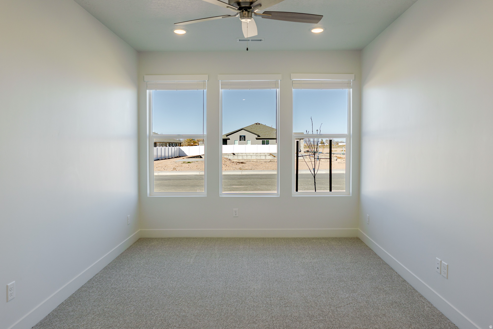 EKKO VIEW ESTATES - Residential