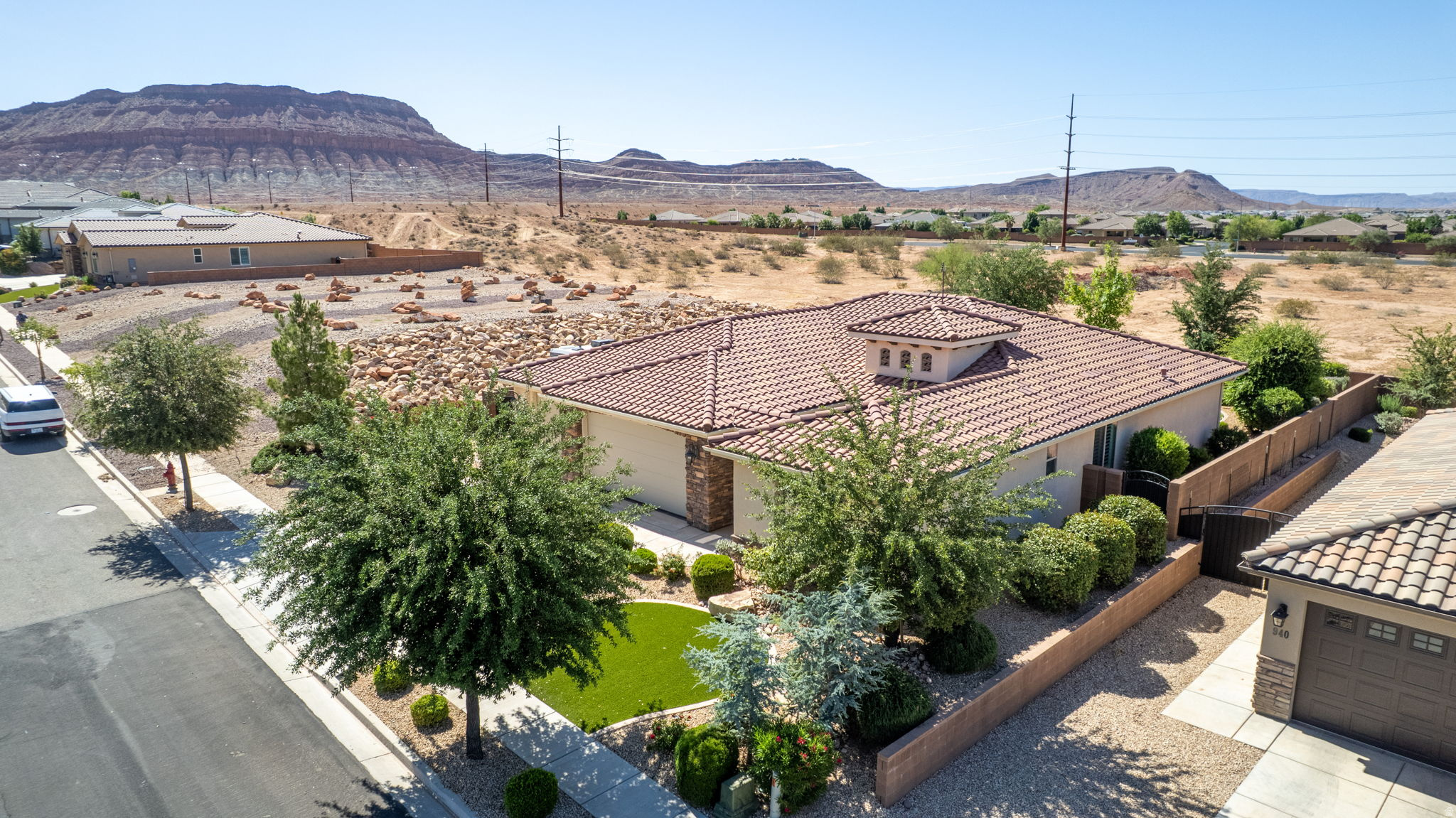 ROADRUNNER RIDGE PH 1 - Residential