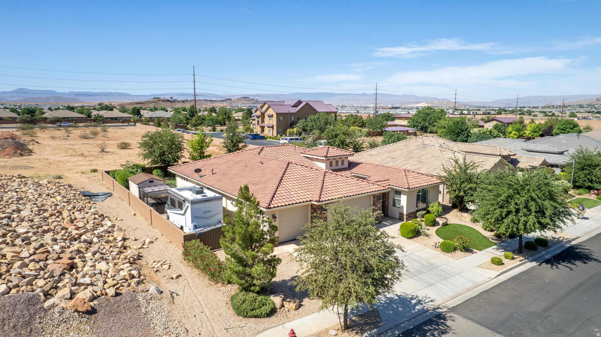 ROADRUNNER RIDGE PH 1 - Residential