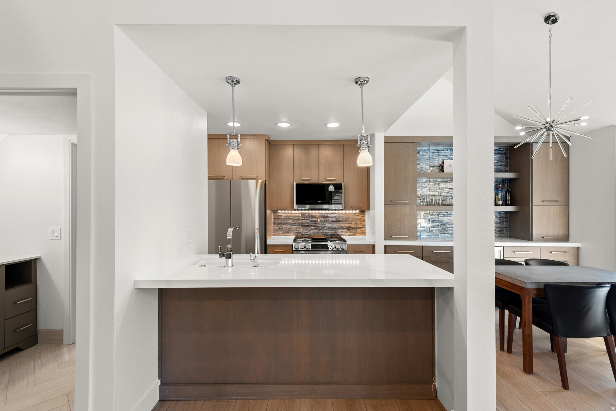 HIDDEN CREEK - Residential