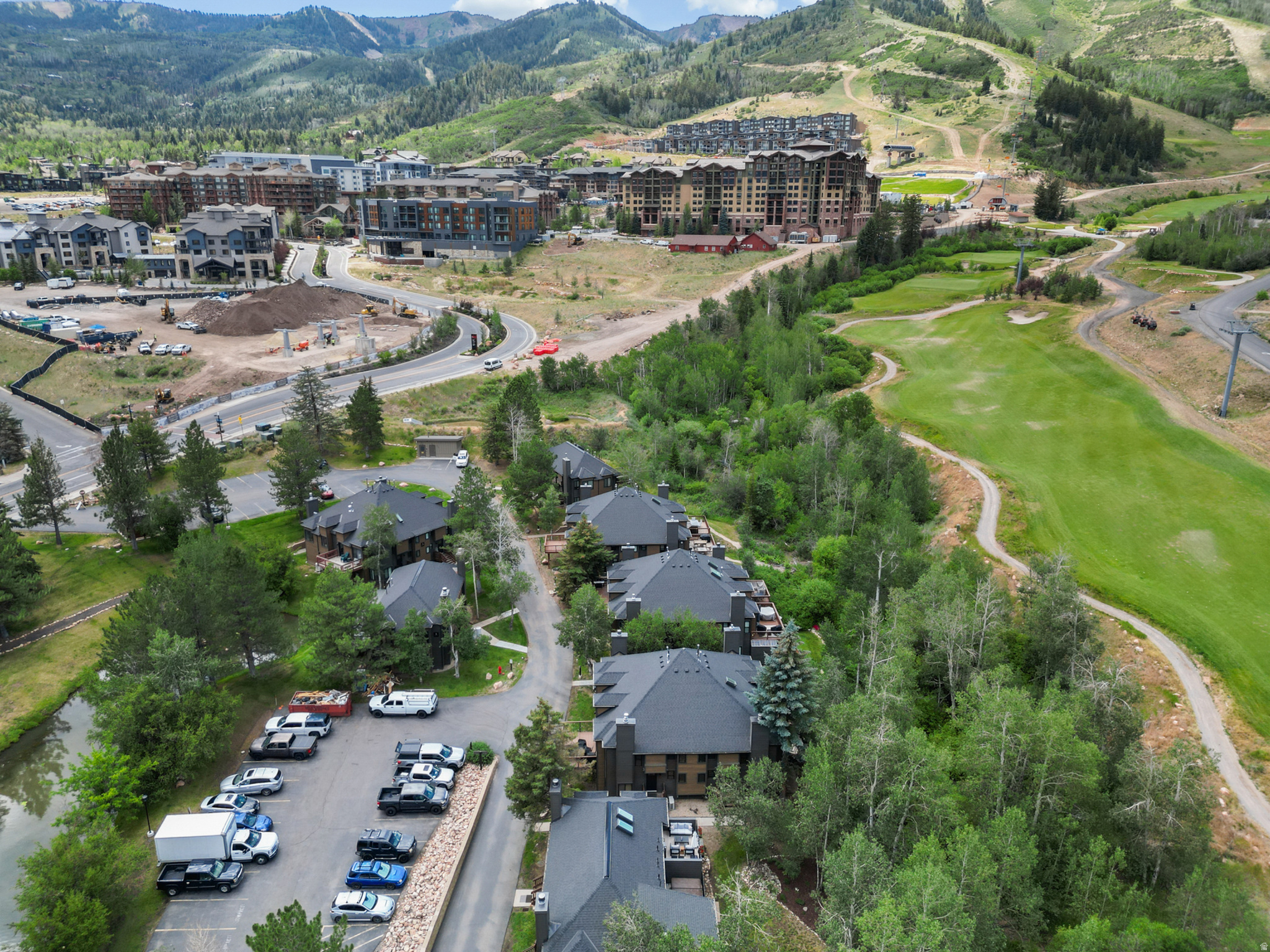 HIDDEN CREEK - Residential