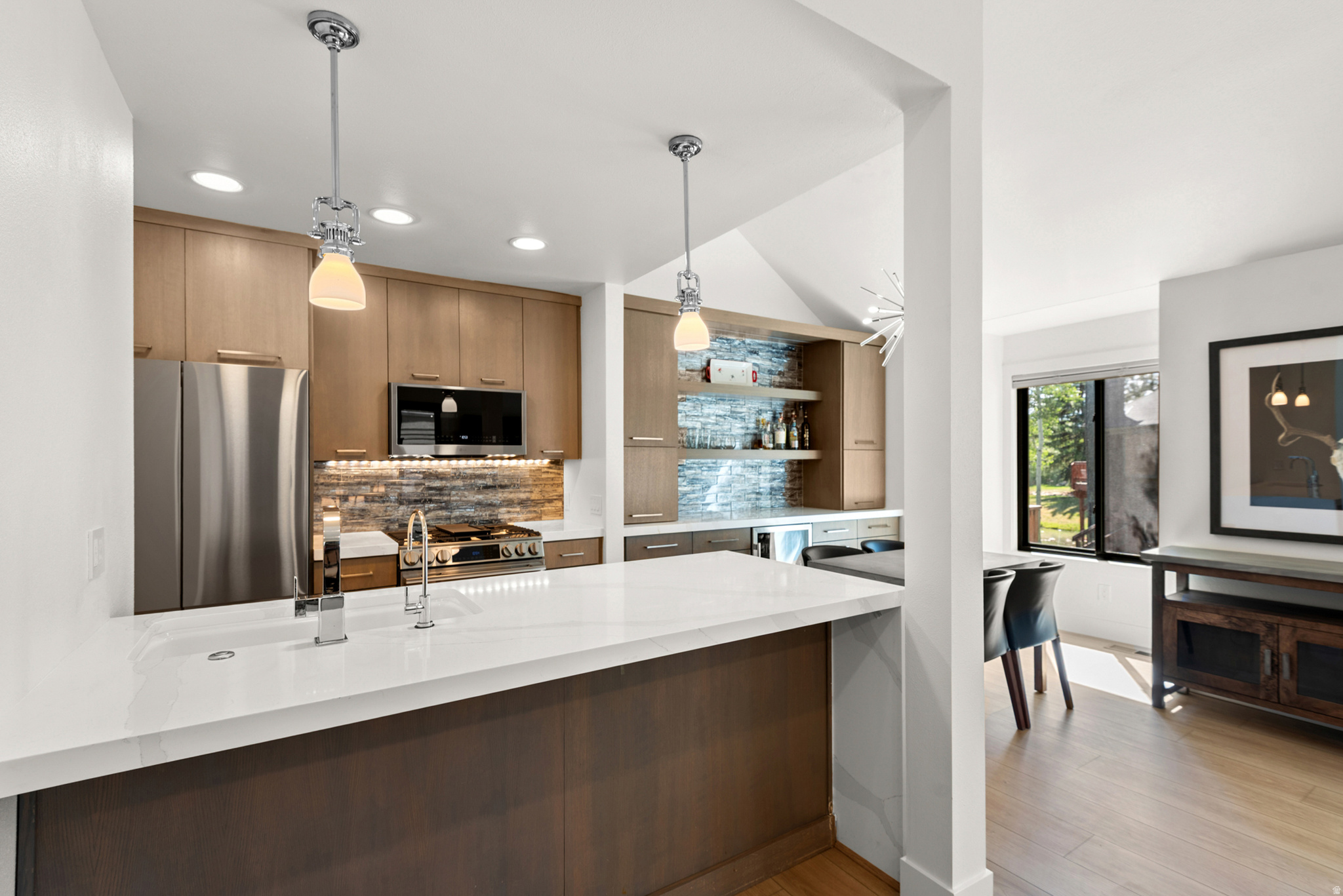 HIDDEN CREEK - Residential
