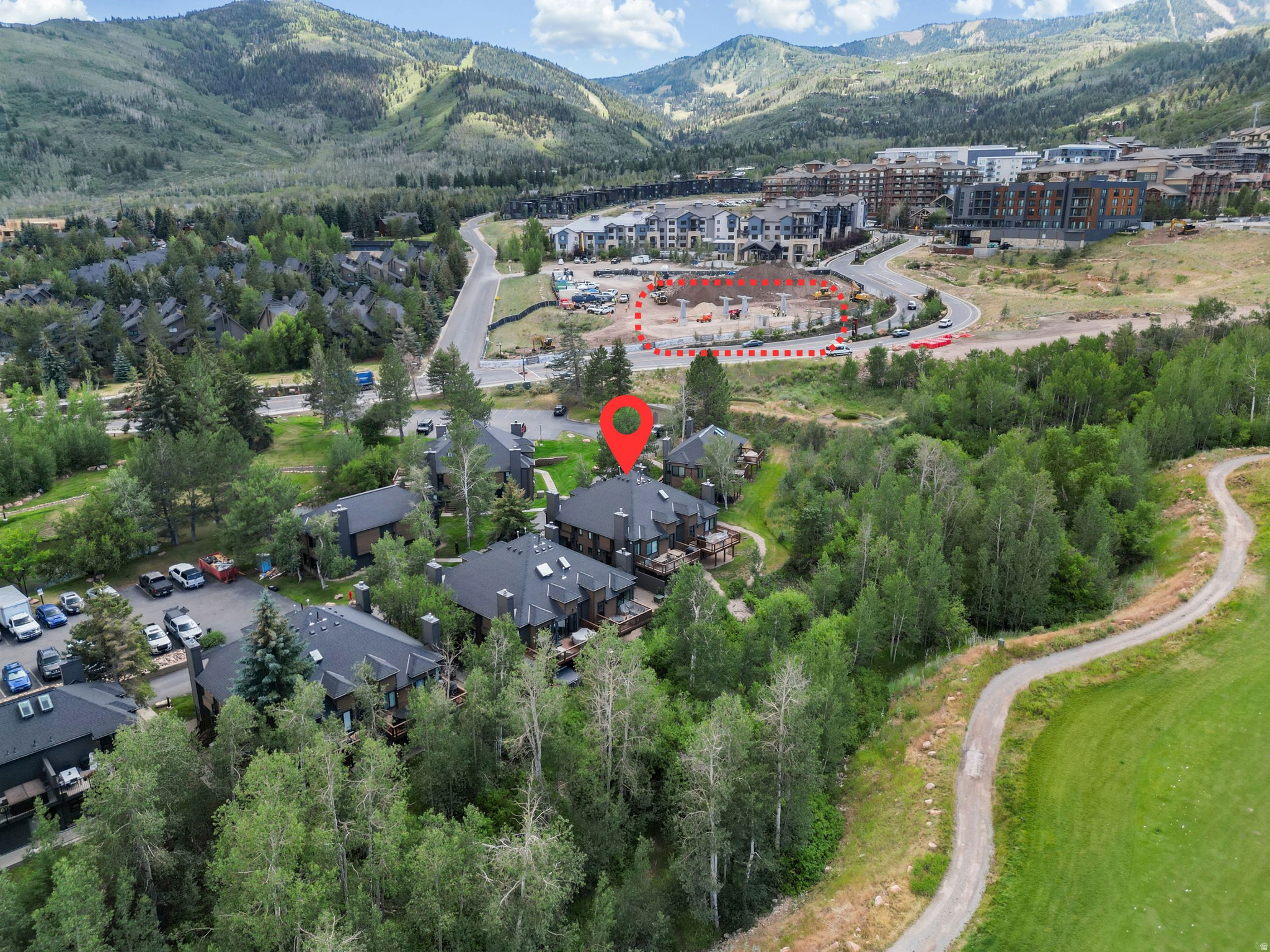 HIDDEN CREEK - Residential