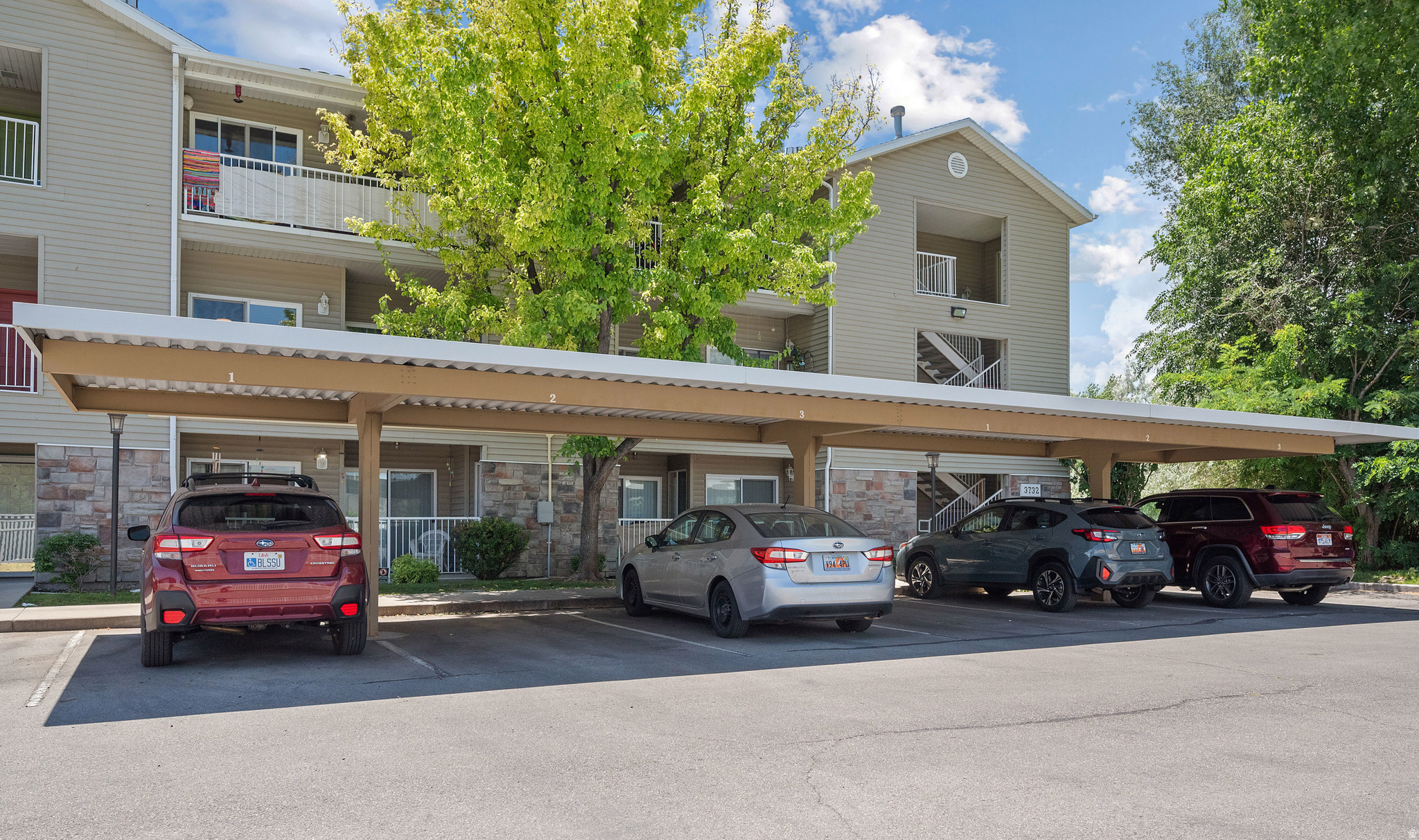RIVER RUN CONDO PH 6 - Residential