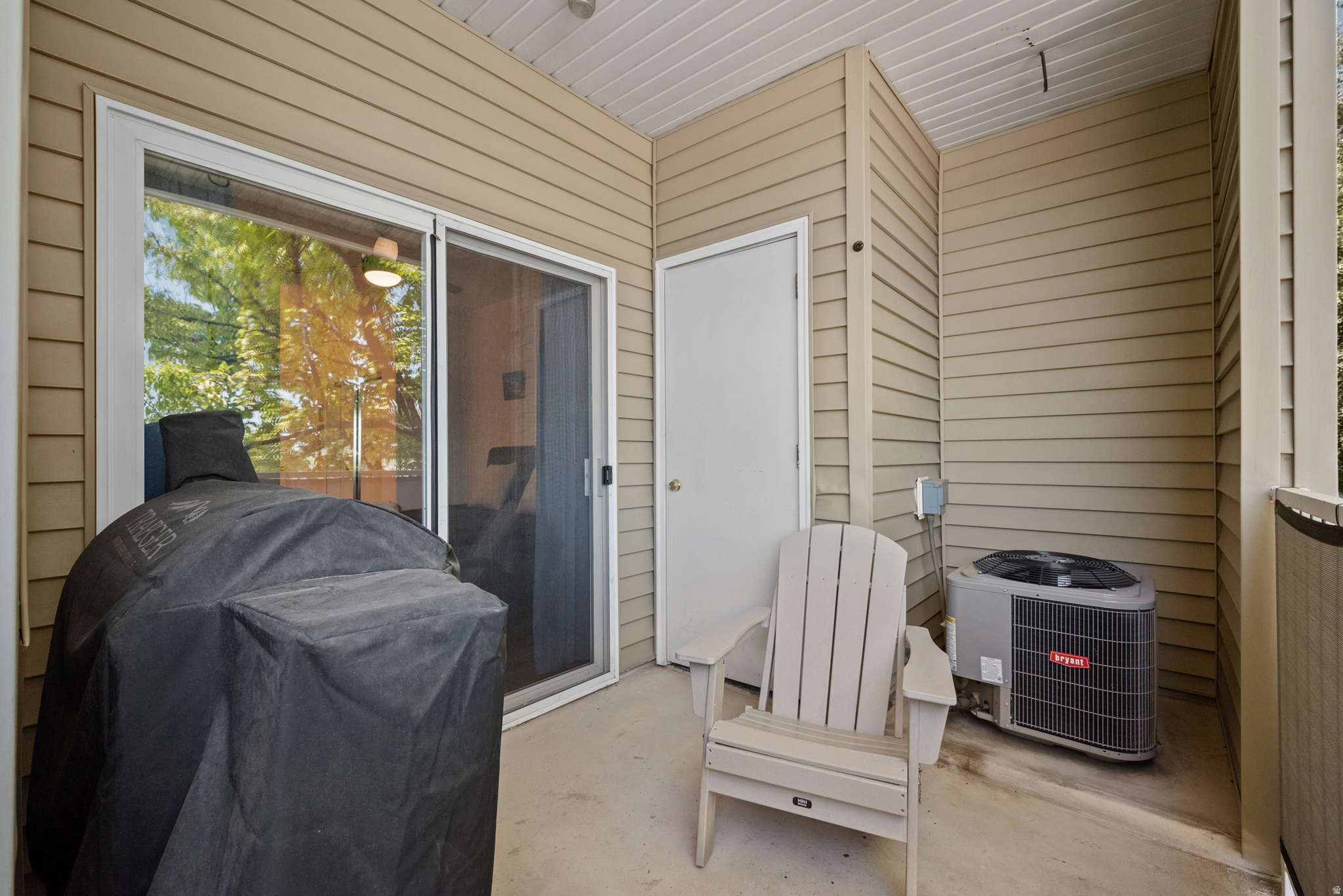 RIVER RUN CONDO PH 6 - Residential