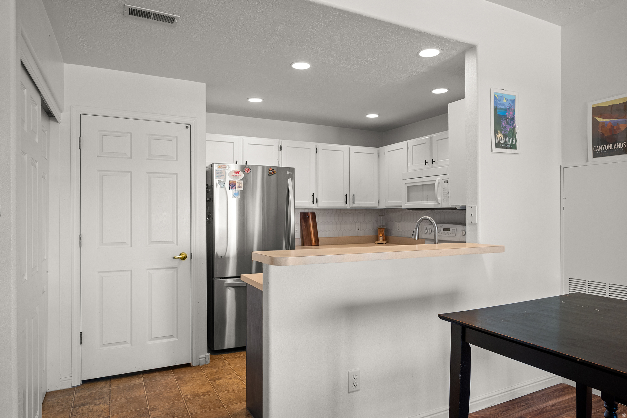 RIVER RUN CONDO PH 6 - Residential
