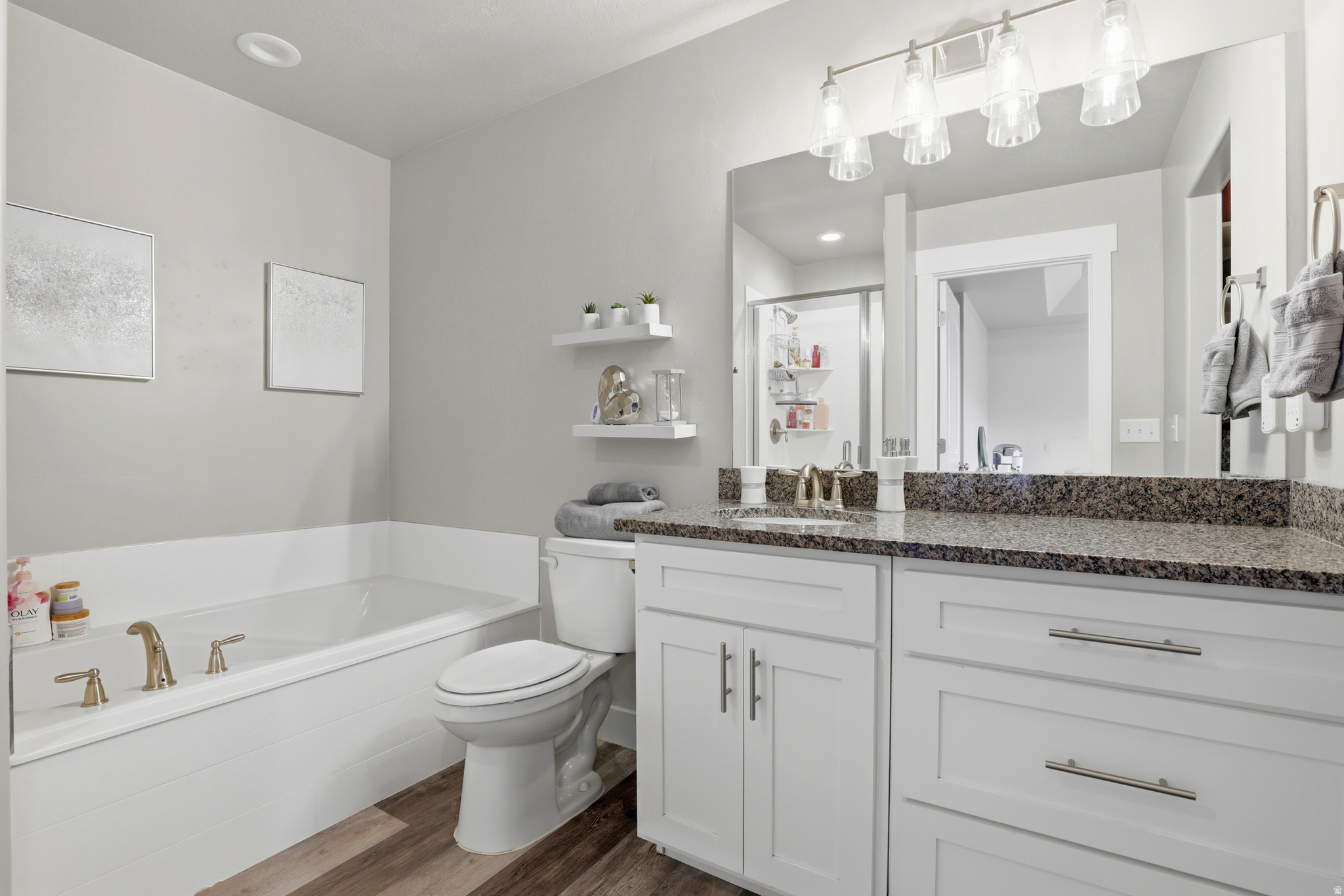 NORTHVIEW - Residential