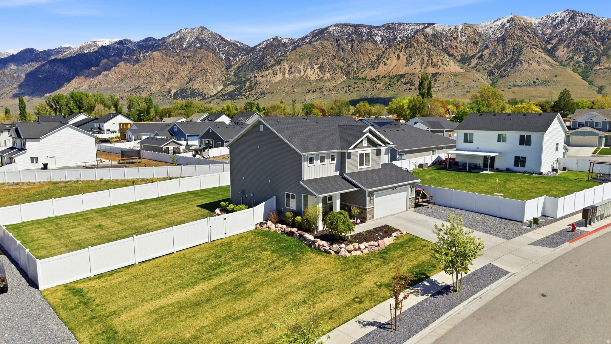 NORTHVIEW - Residential