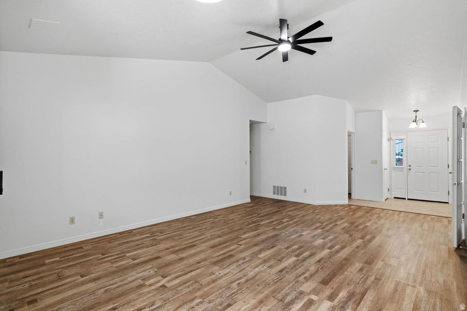 RED CANYON TH 1 - Residential