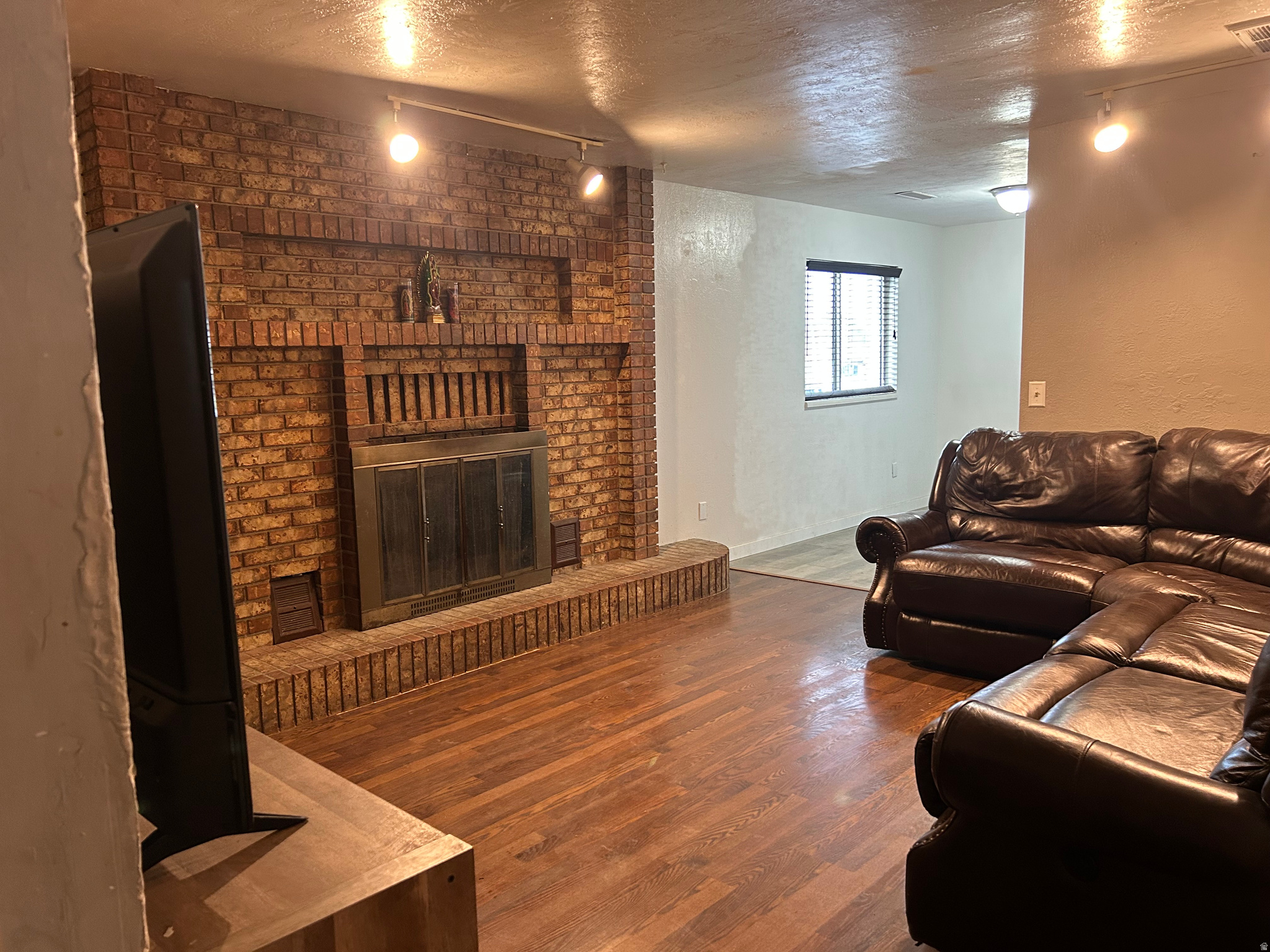 HOFFMAN HEIGHTS - Residential