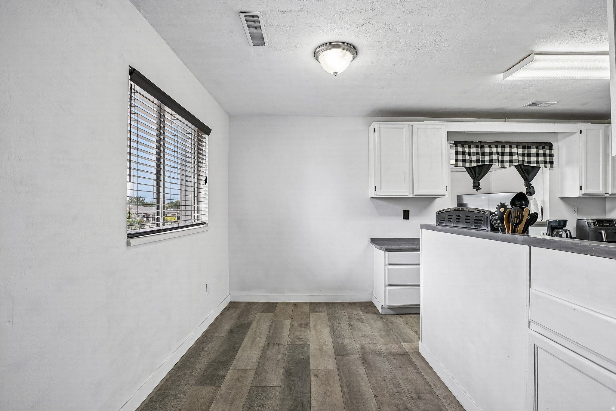 HOFFMAN HEIGHTS - Residential
