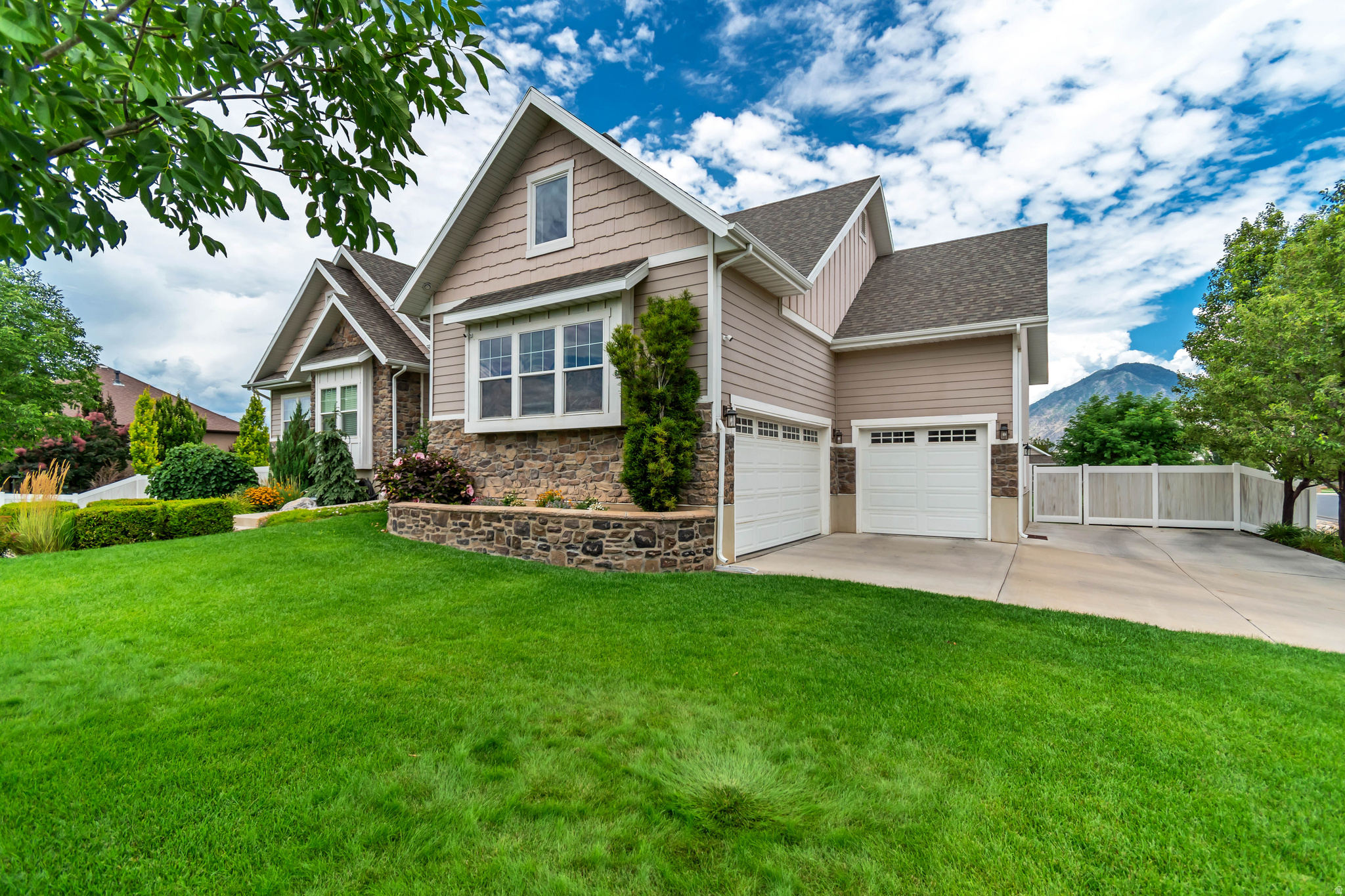 MISTY MEADOWS - Residential