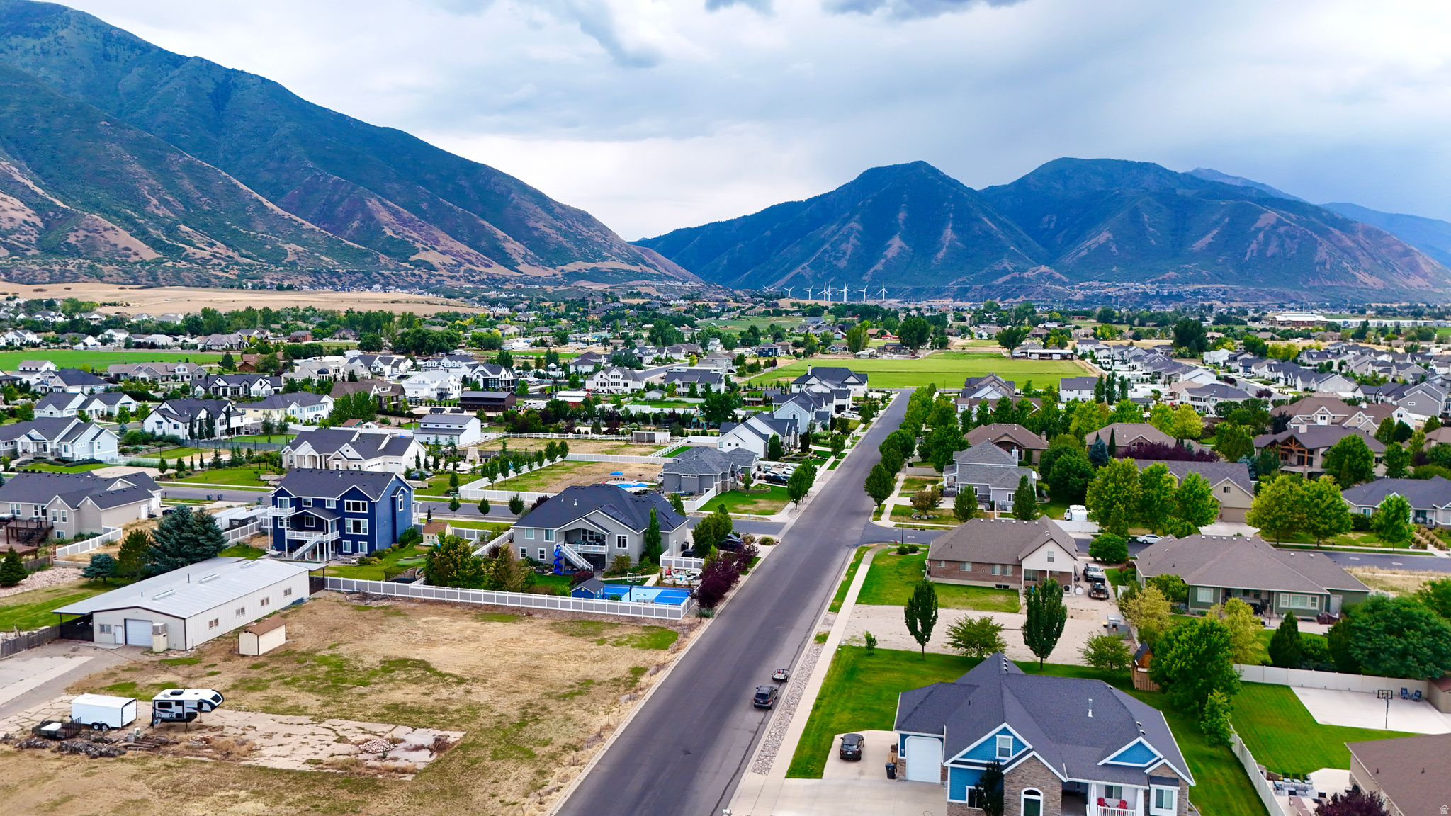 MISTY MEADOWS - Residential