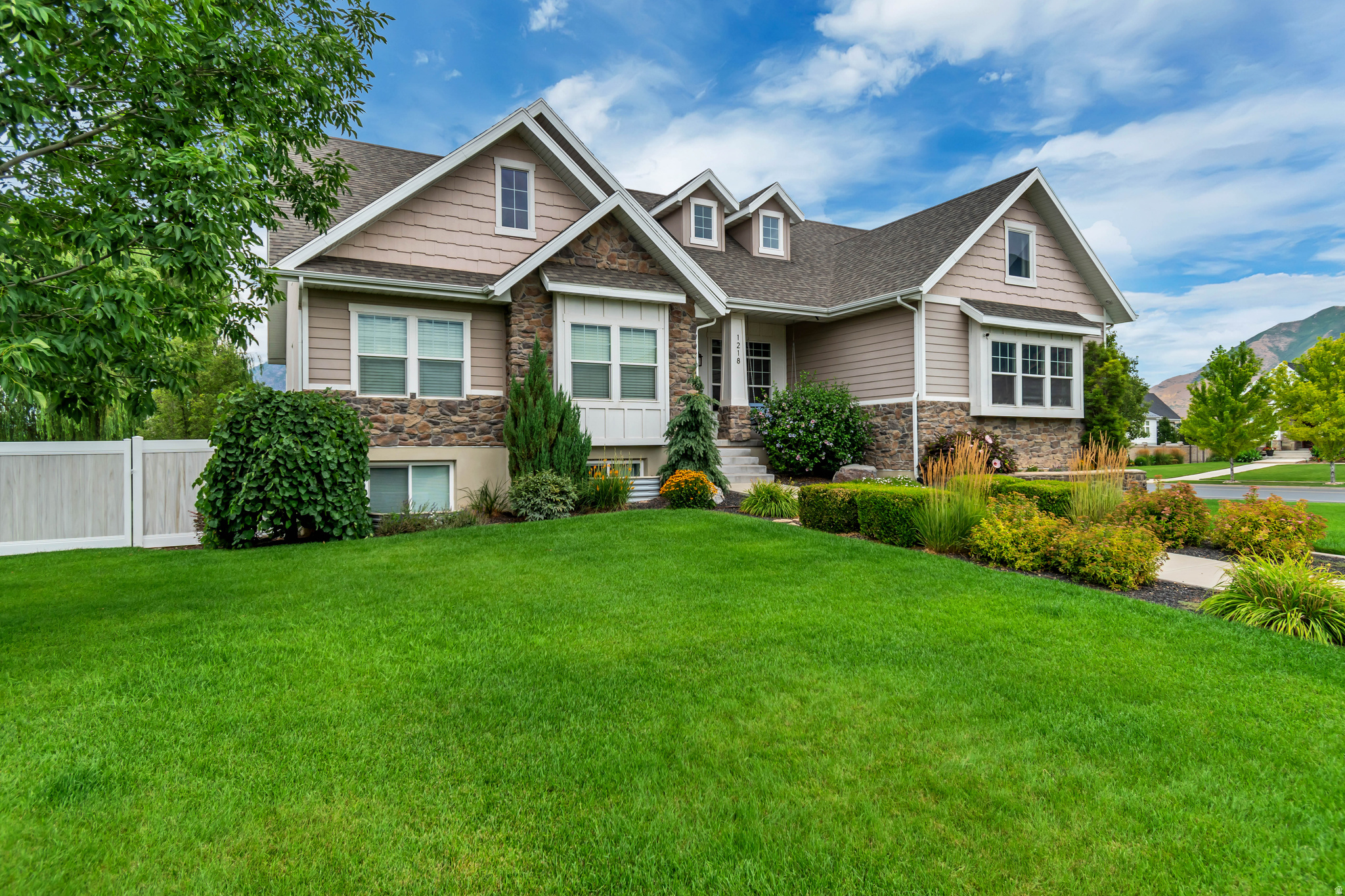 MISTY MEADOWS - Residential