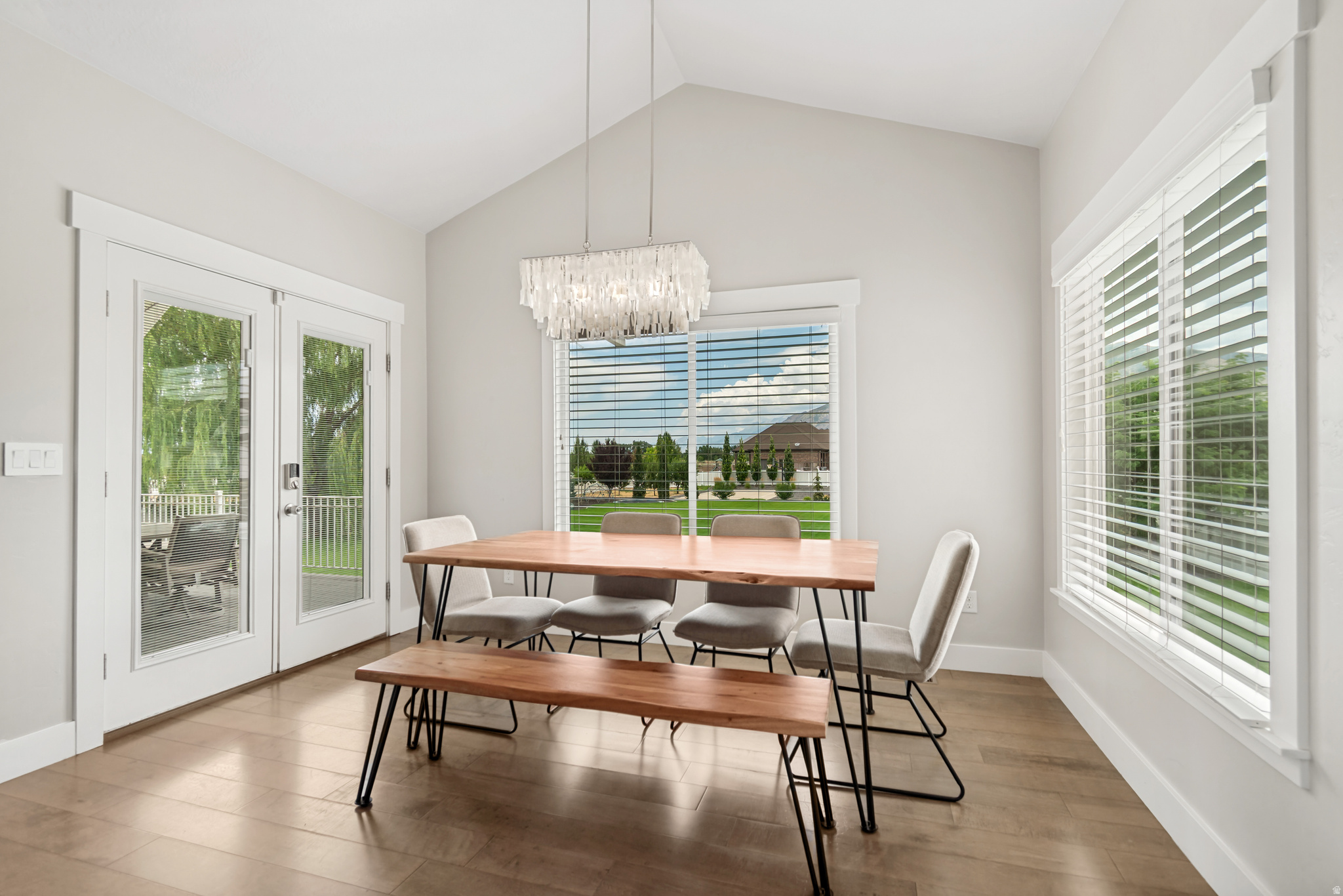 MISTY MEADOWS - Residential
