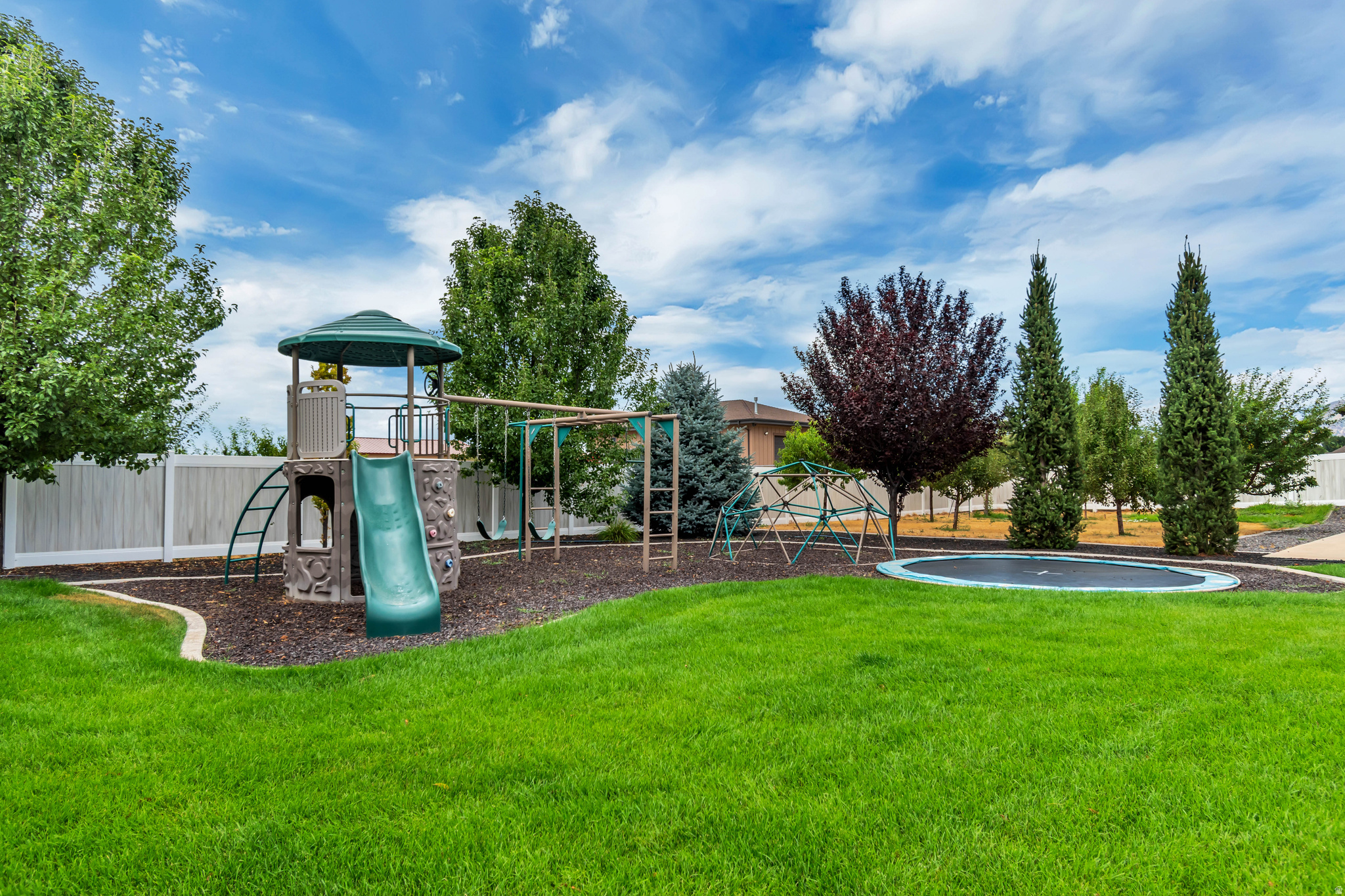 MISTY MEADOWS - Residential