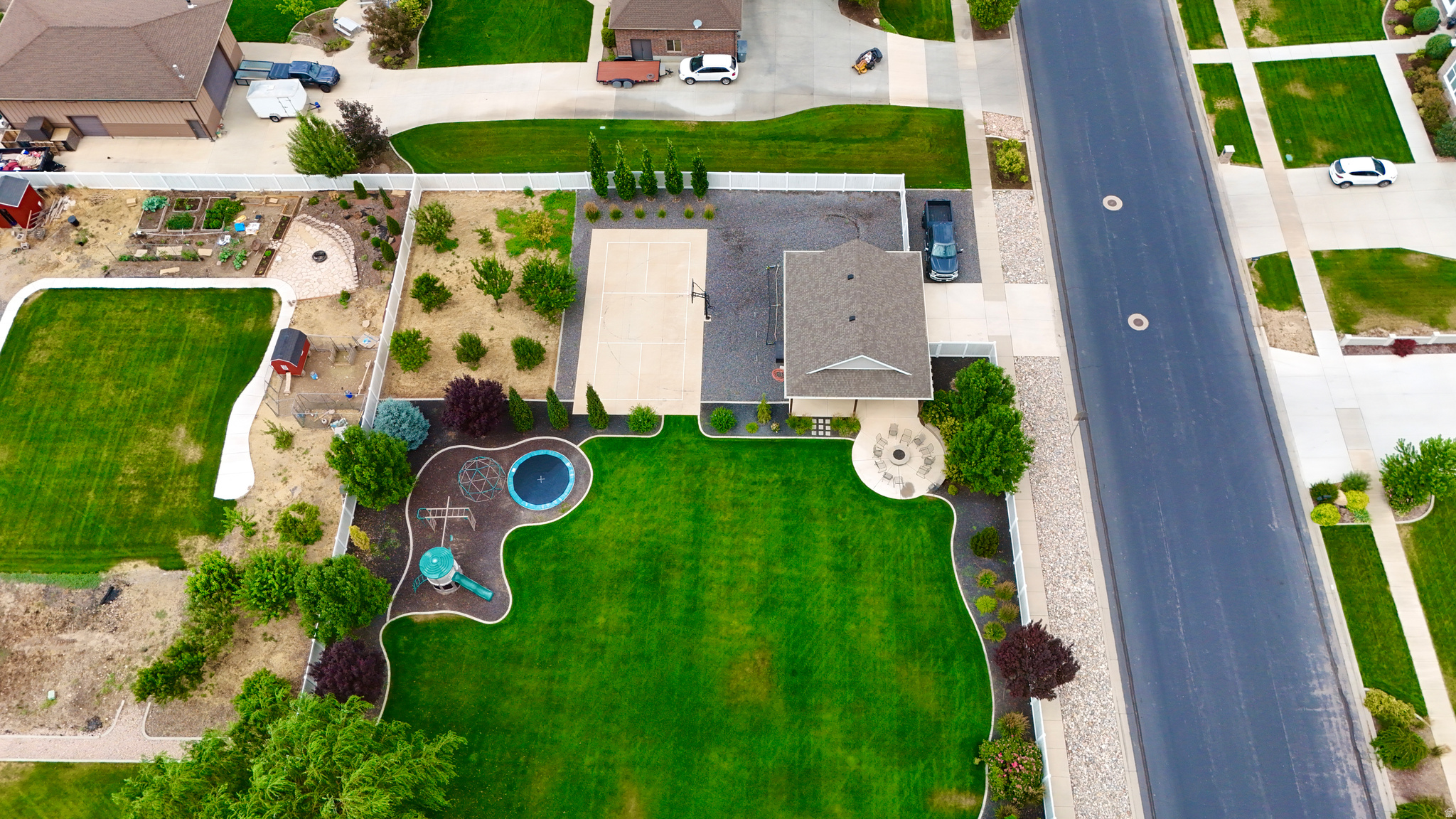 MISTY MEADOWS - Residential