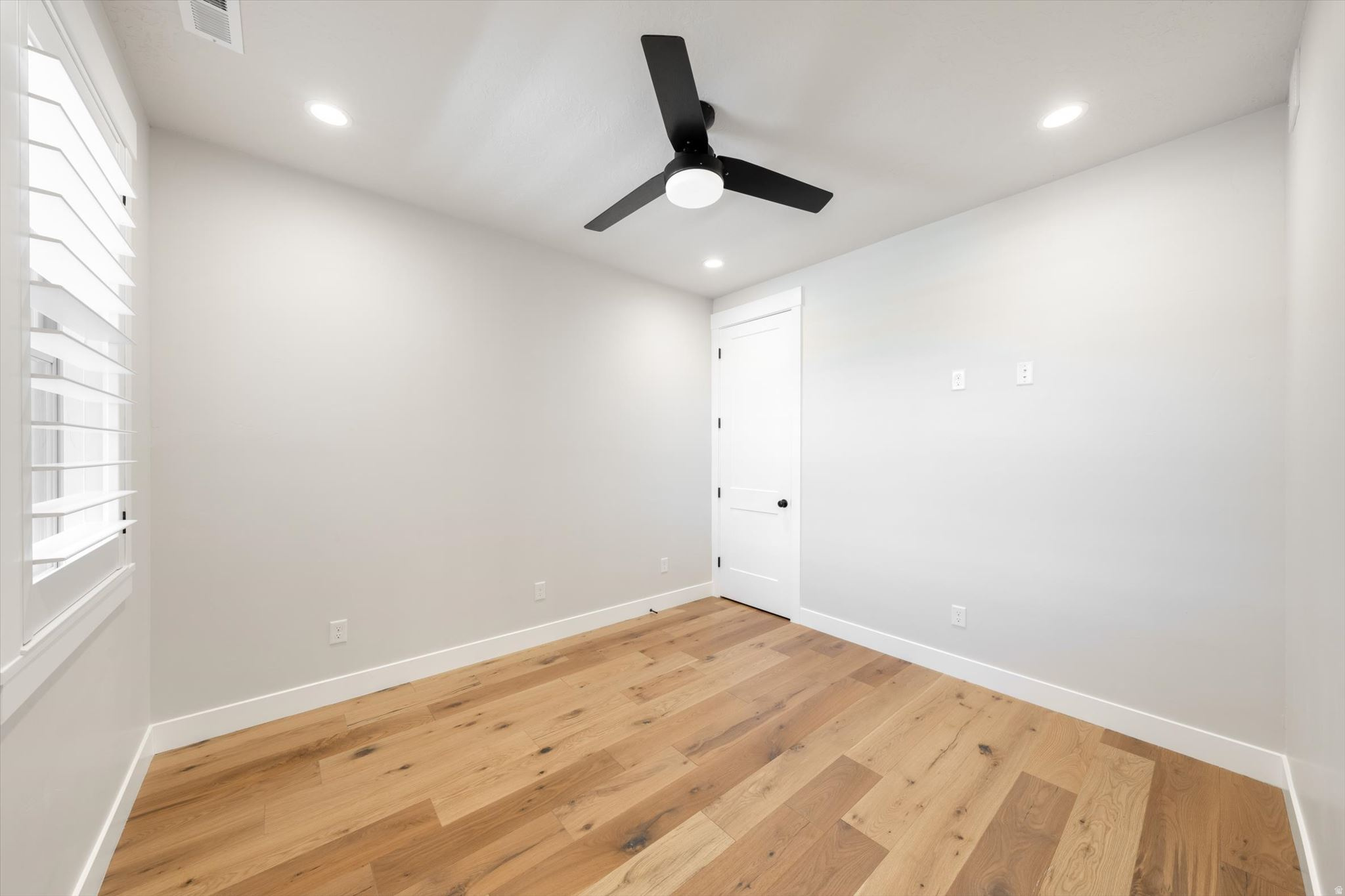 BELLA SOL AT SANTA CLARA PH 5 - Residential