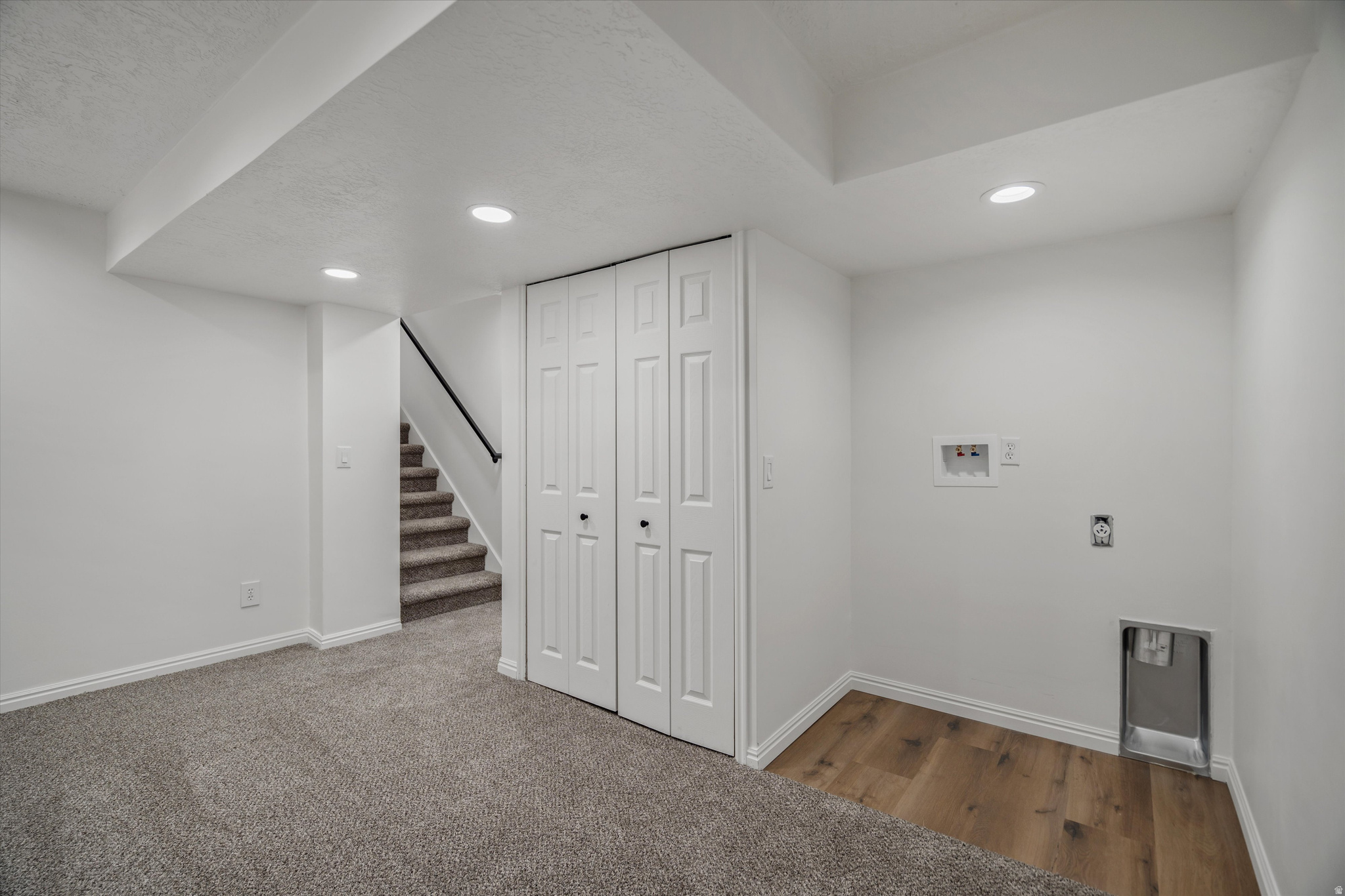 SPRINGBROOK - Residential