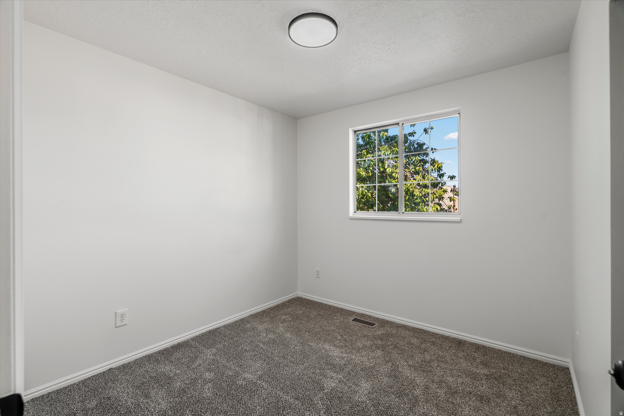 SPRINGBROOK - Residential
