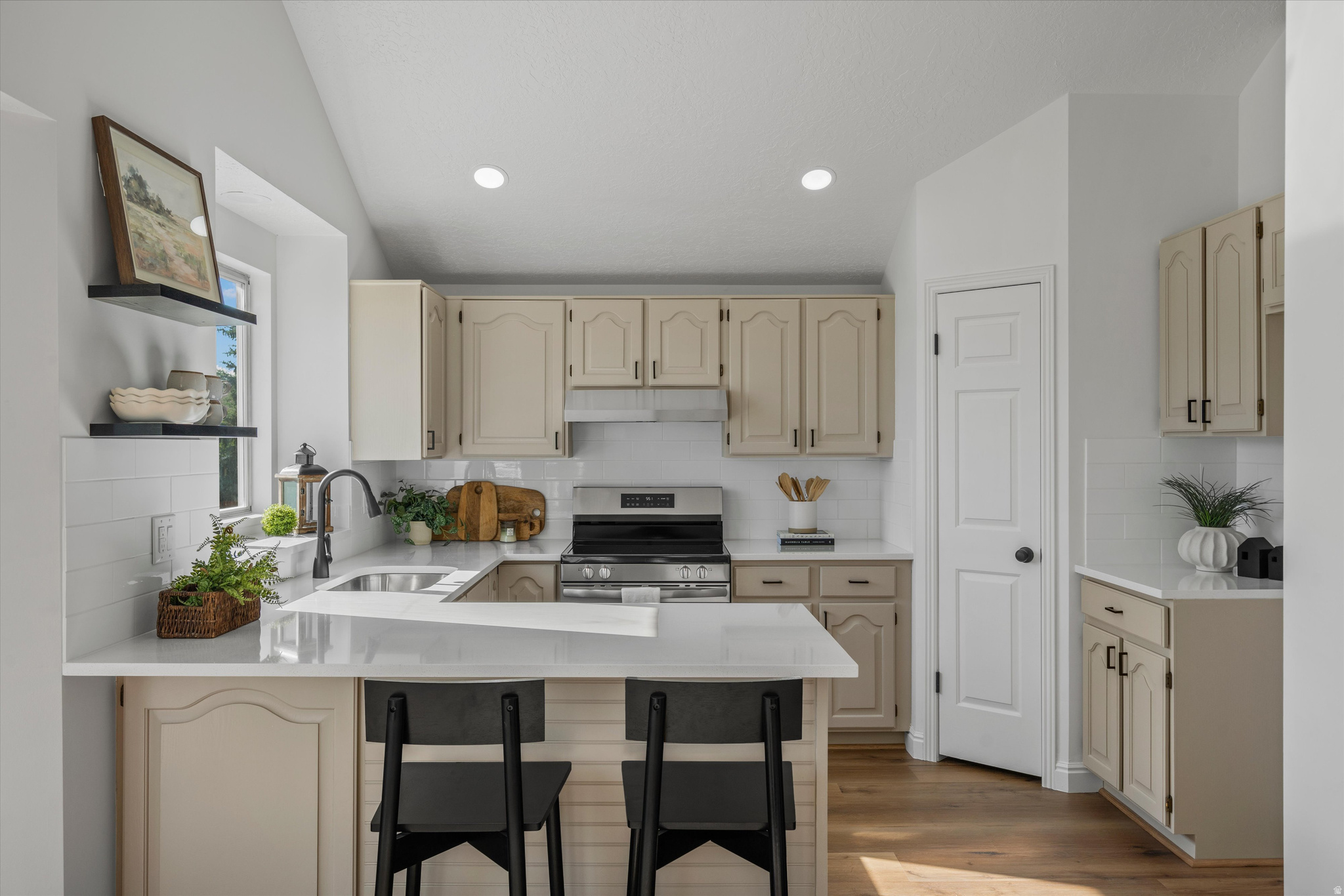 SPRINGBROOK - Residential