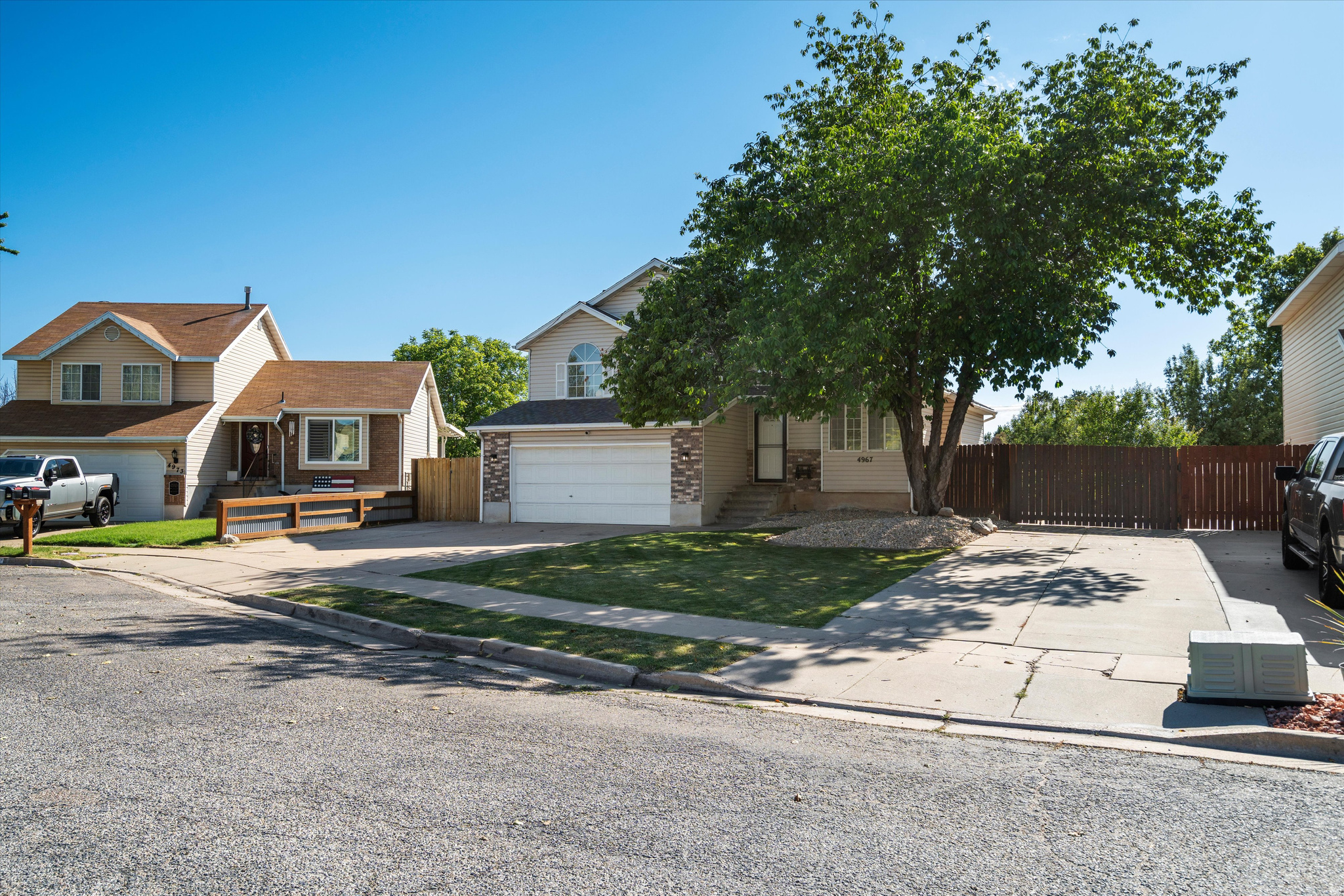 SPRINGBROOK - Residential