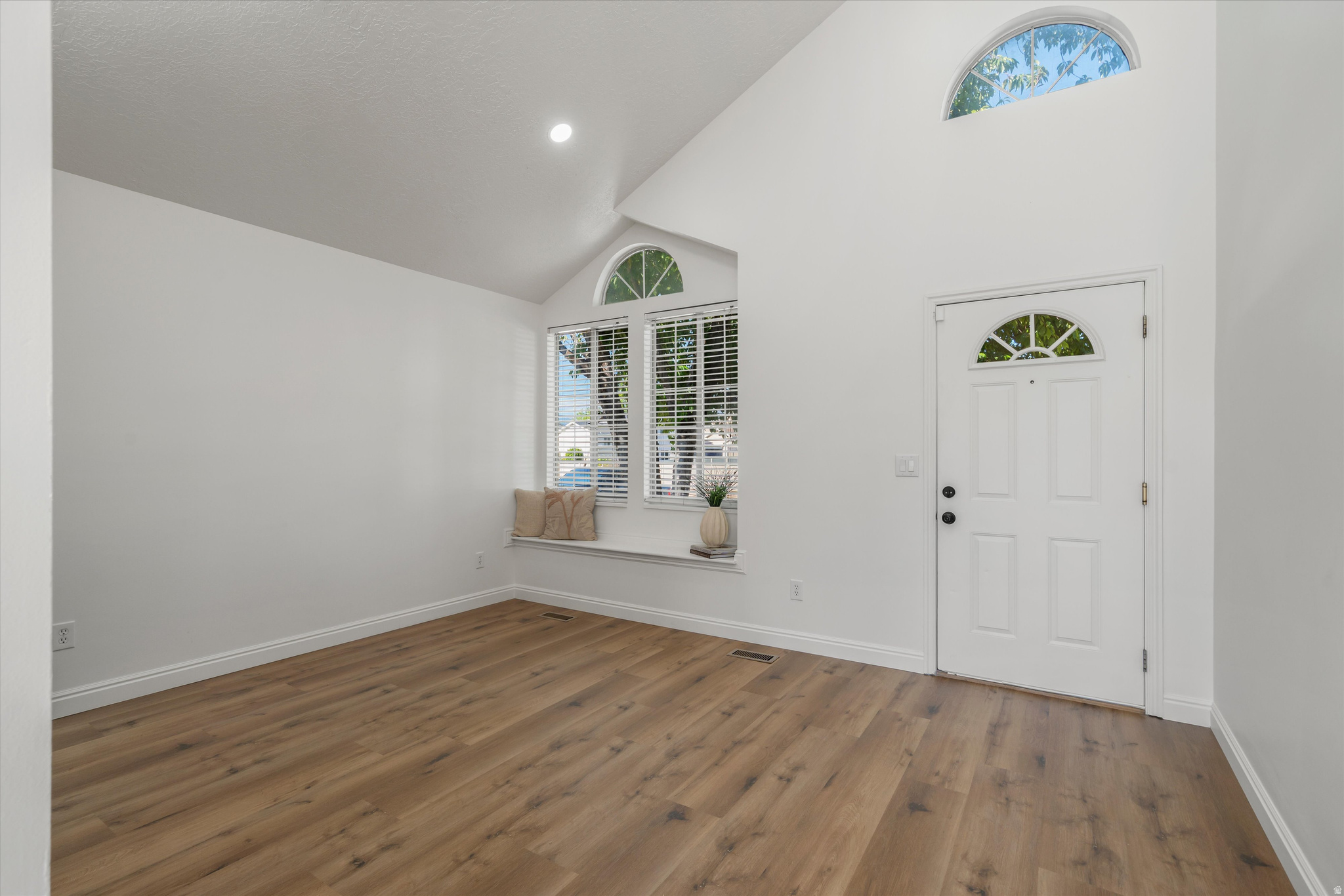SPRINGBROOK - Residential
