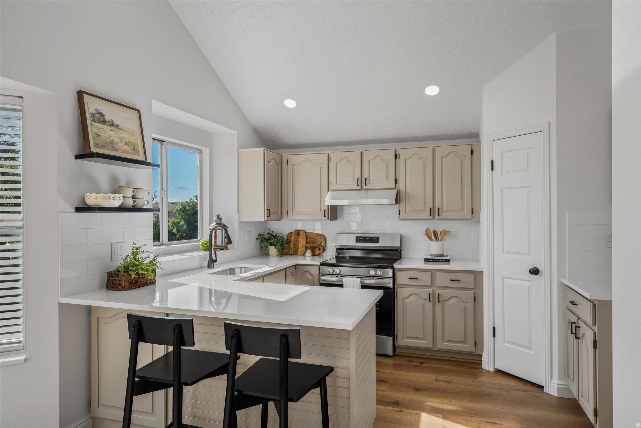 SPRINGBROOK - Residential