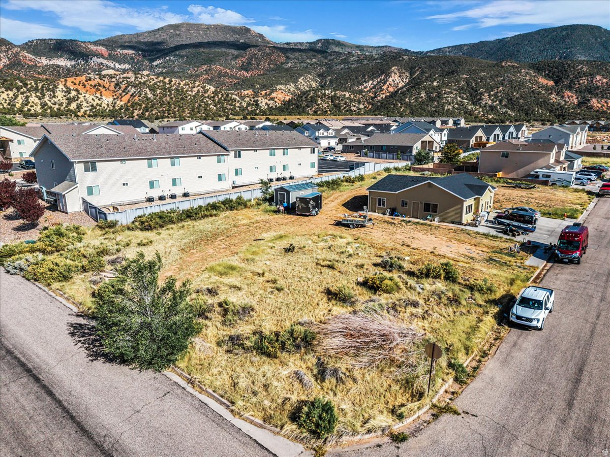 Nestled on a desirable corner lot in Cedar City, this .25 acre lot offers outstanding opportunities with R-3-M zoning that include single family homes, apartment buildings, duplex and other multifamily dwellings. This property presents a rare opportunity for builders or investors. Quick access to shopping and SUU. Don't miss this amazing opportunity.
