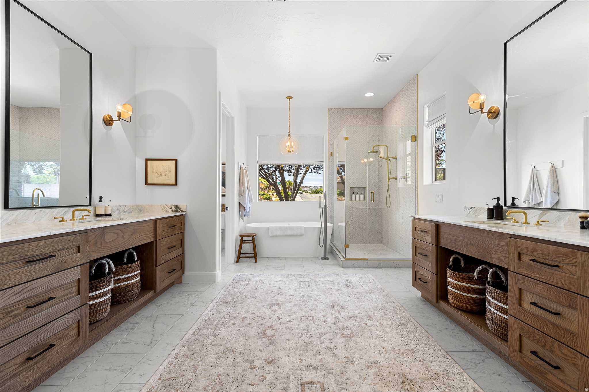 SILVERSTONE 4 AT GREEN SPRINGS - Residential